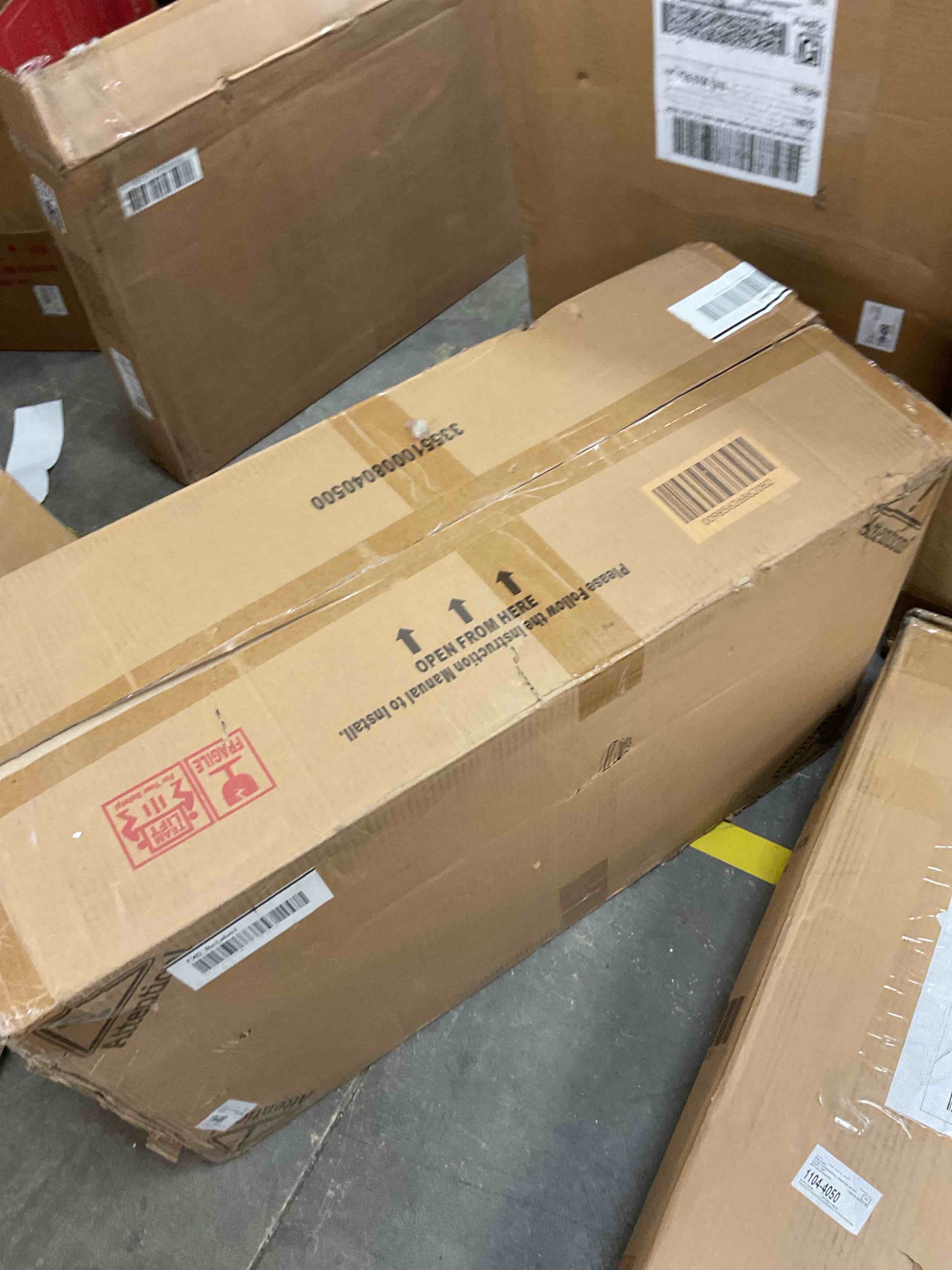 Condition photo showing New/Like New for Ktaxon Elegance White Dressing Table Vanity Table and Stool Set Wood Makeup Desk with 4 Drawers & Mirror