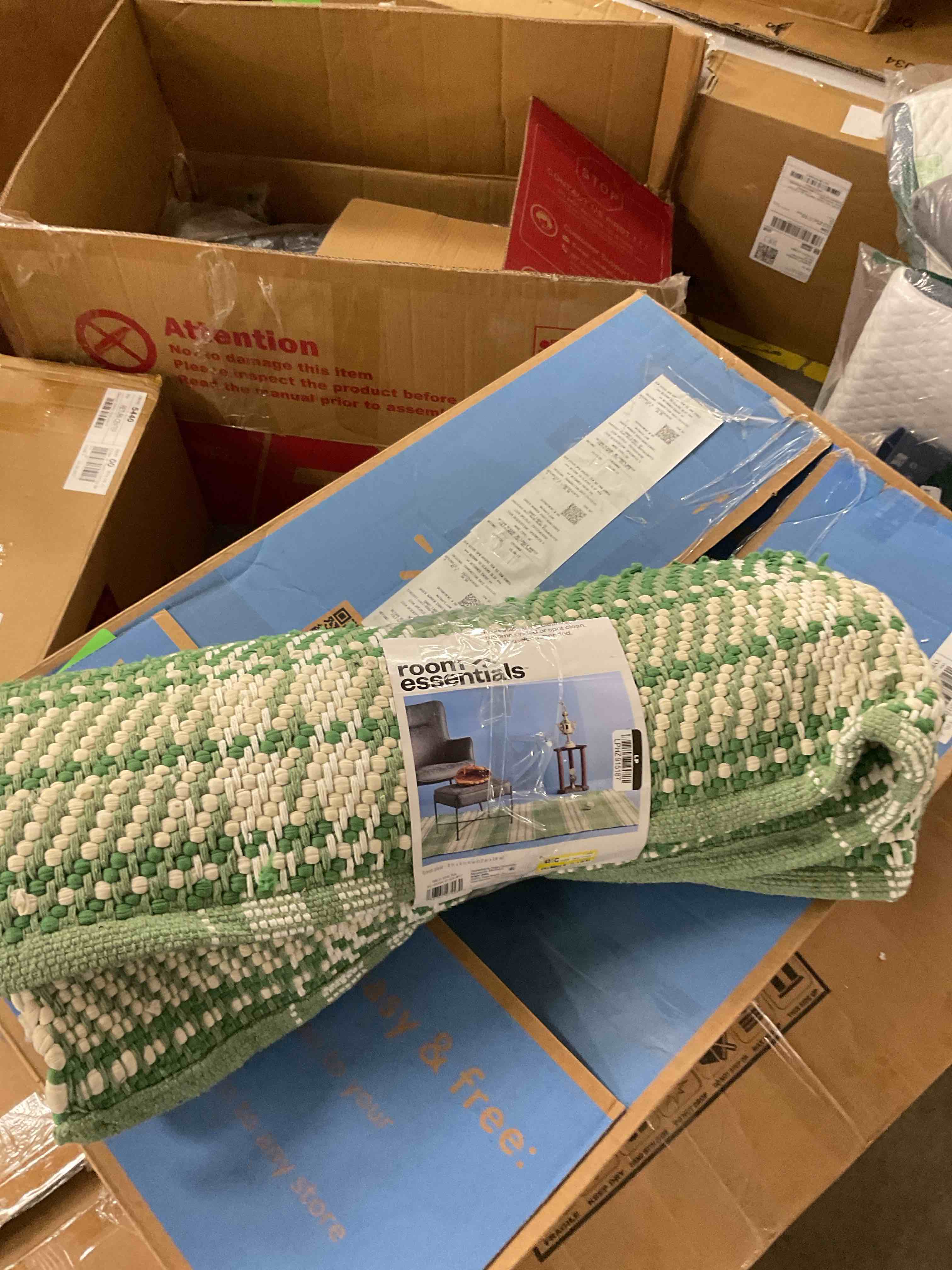 Condition photo showing Good Condition for 4'x5'6" Plaid Chindi Handwoven Area Rug Green - Room Essentials™