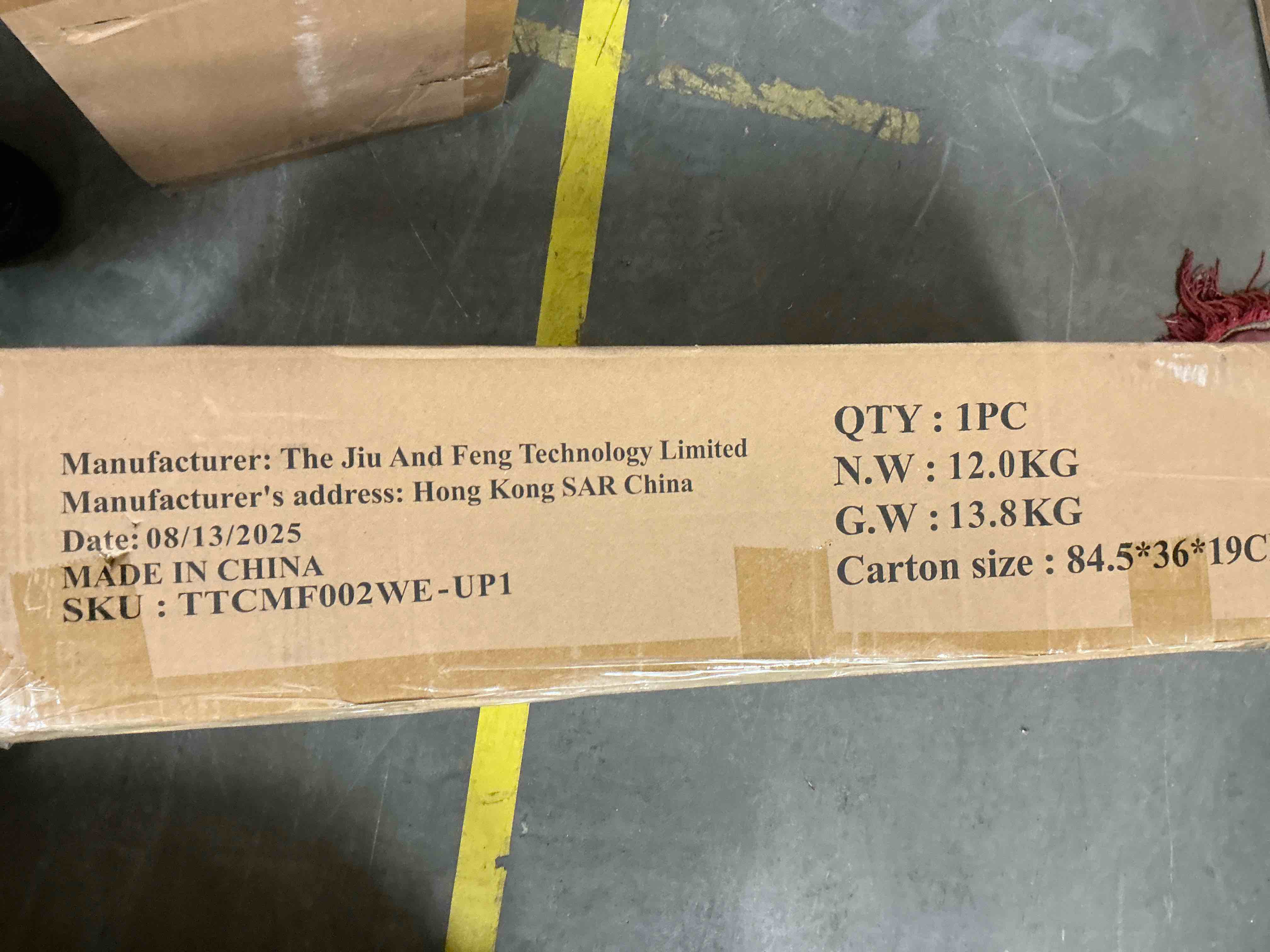 Condition photo showing New/Like New for COCLUB Play Kitchen, Wooden Kids Kitchen Playset with Chalkboard, Ice Maker, Play Phone, Cookware Accessories, Microwave Toy Kitchen Gift for Boys Girls Age 3-8 White