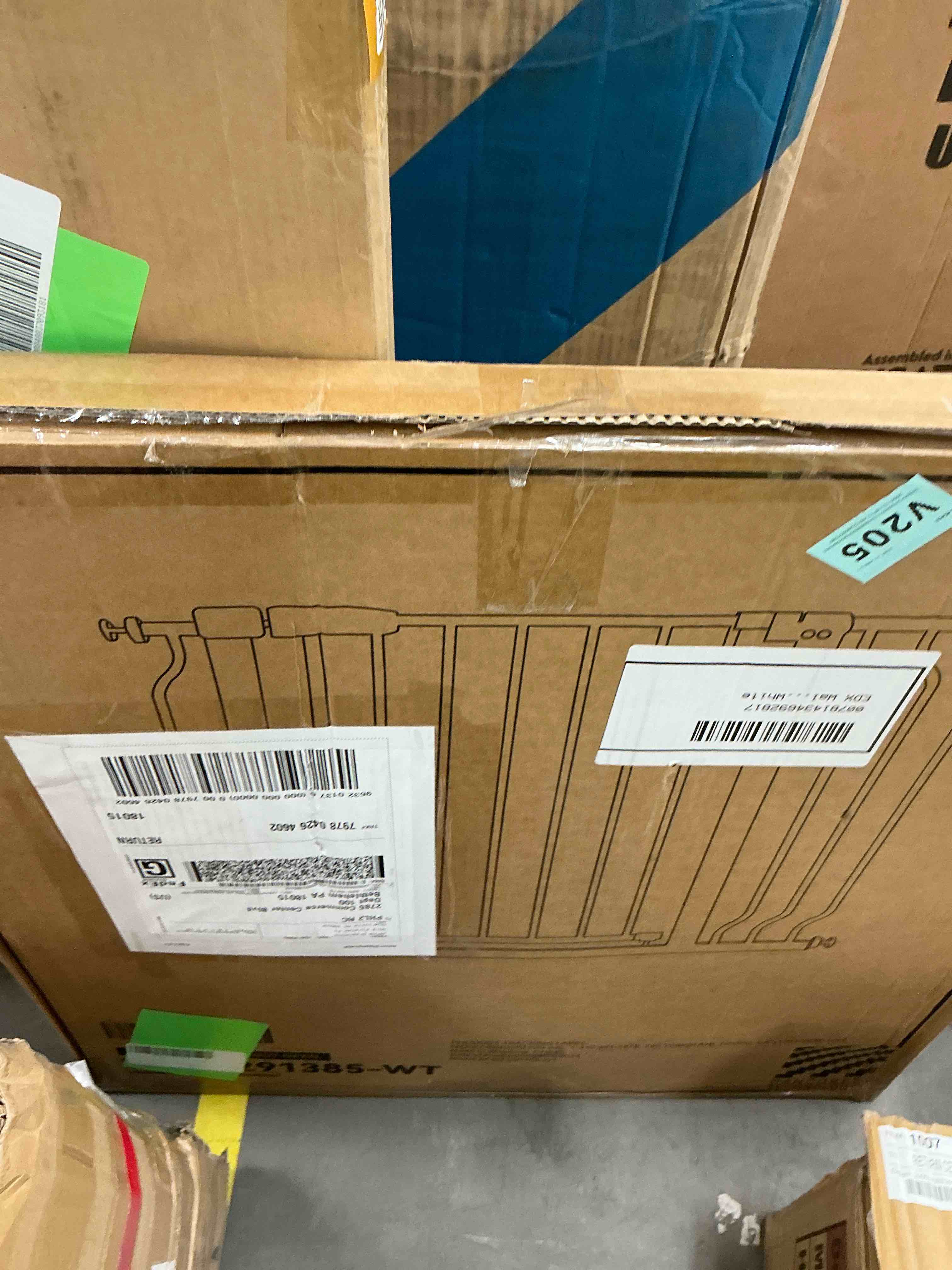 Condition photo showing New/Like New for EDX 30" Height Walk Through Dog Gate, Pressure Mounted with Auto-Close and Hold-Open Features, Fits 29.1–38.5 Inch Openings, White