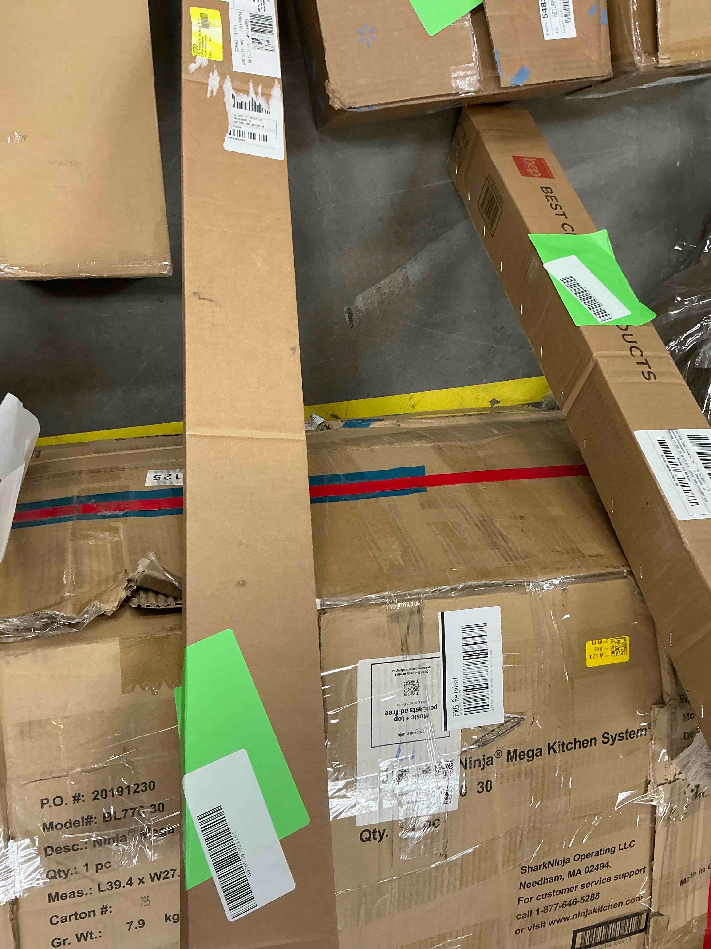 Condition photo showing New/Like New for LazBlinds Cordless No Tools-No Drill 1  Vinyl Horizontal Mini Blinds  Light Filtering Blinds for Windows  Blinds & Shades for Window  46  W x 64  H  White