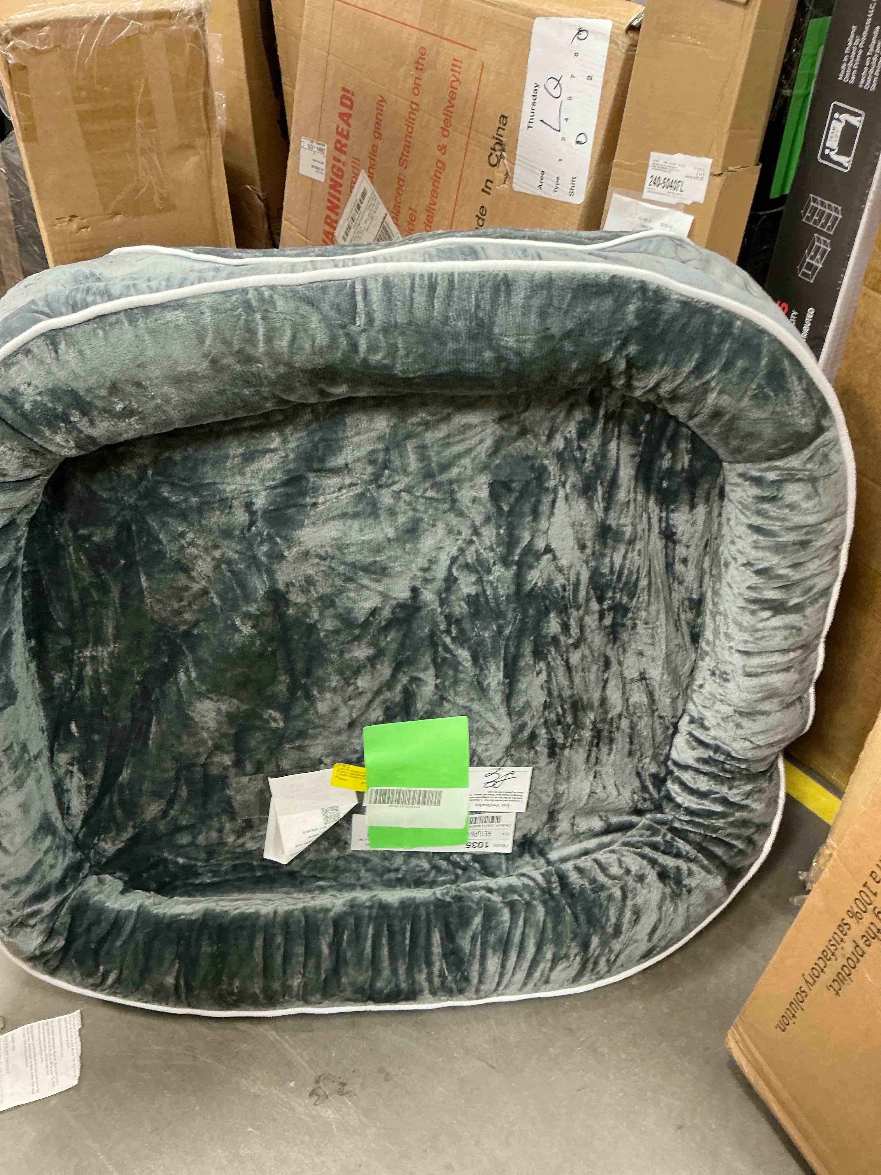 Condition photo showing Good Condition for Ophanie 35in Luxury Sofa-Style Pet Orthopedic Bed for Large and Medium Dogs – Removable Machine-Washable Plush Cover, 4-Sided Bolster, Non-Slip Bottom, Size 35"x28"x6" Gray