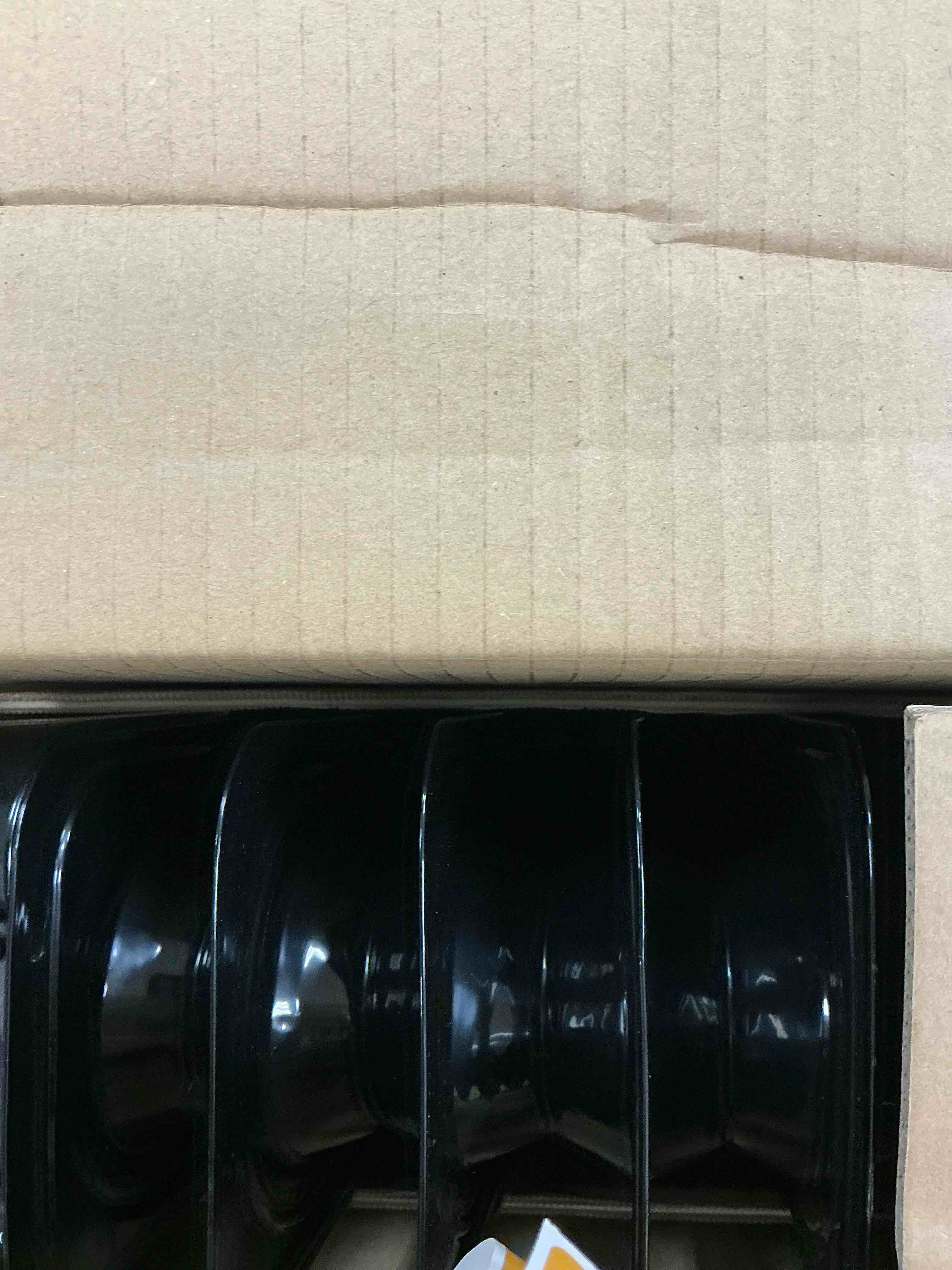 Condition photo showing New/Like New for edx Basic Electric Oil Filled Radiator, 1500W Space Heater with Adjustable Thermostat, Black, 22.83 x 11.81 x 4.92 in