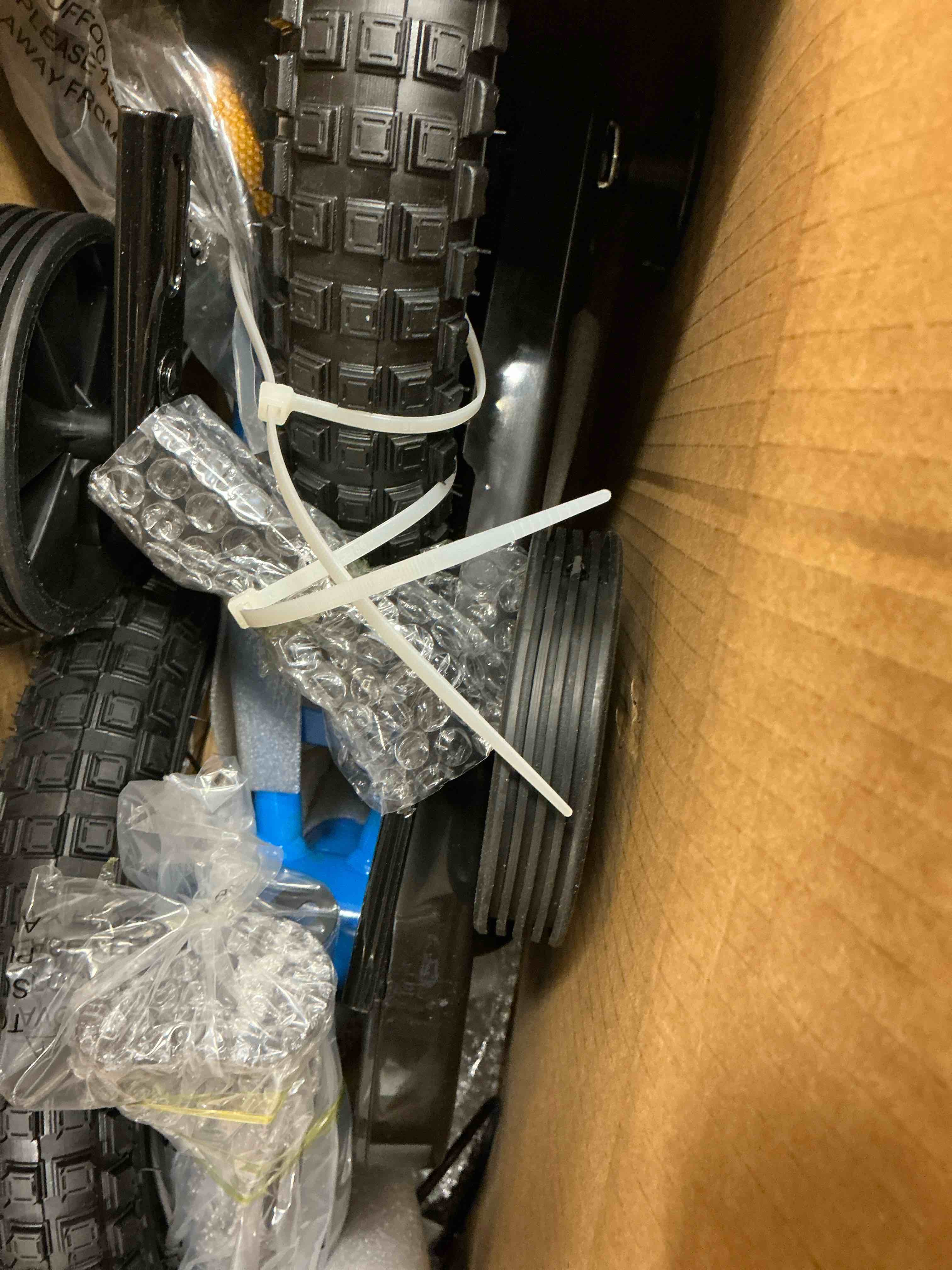 Condition photo showing New/Like New for Naipo 14 Inch Kids Bike Girls and Boys Blue Bike with Removable Training Wheels