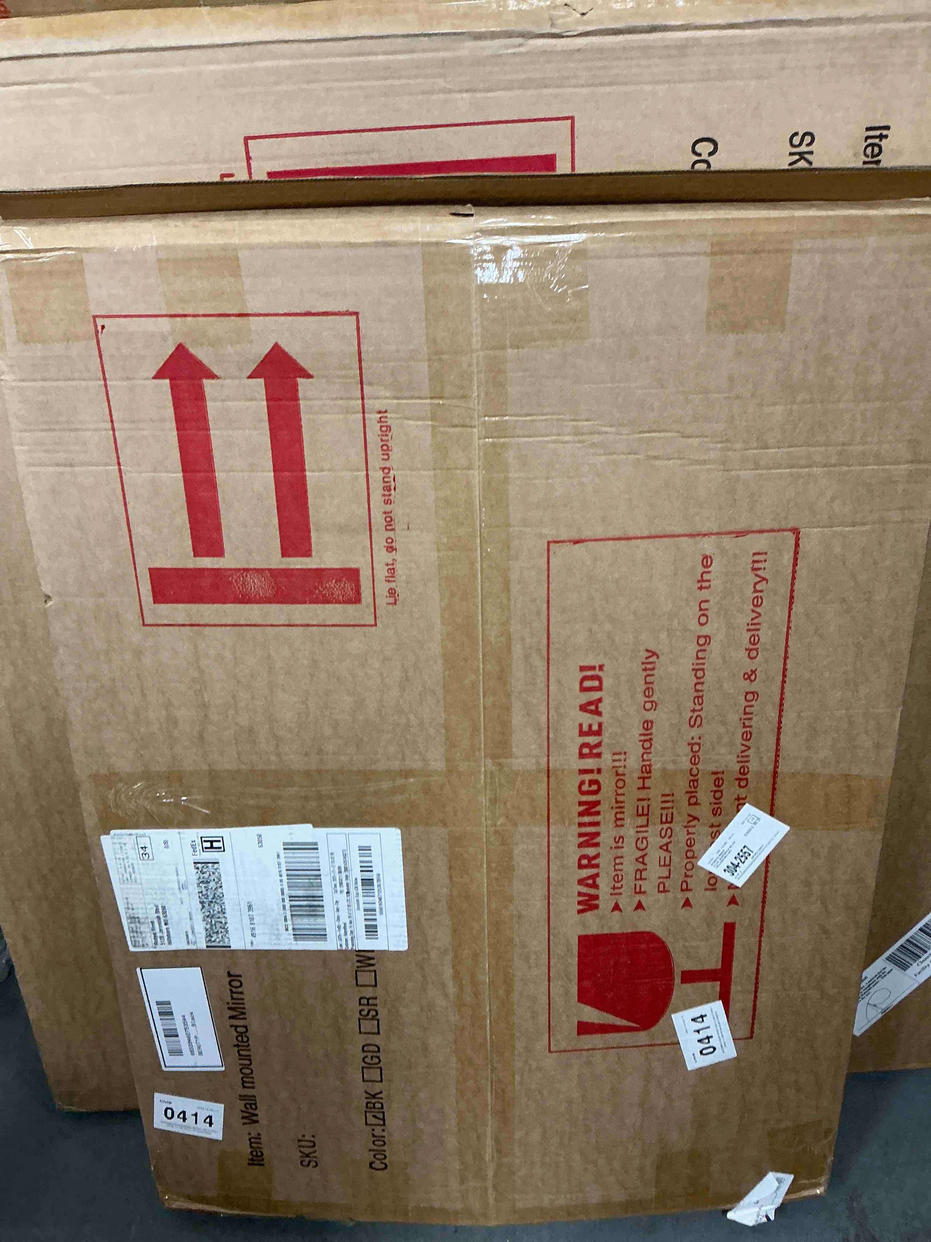 Condition photo showing New/Like New for BEAUTYPEAK 20"x28" Wall Mirror Rounded Corners Hanging Vanity Mirror Black