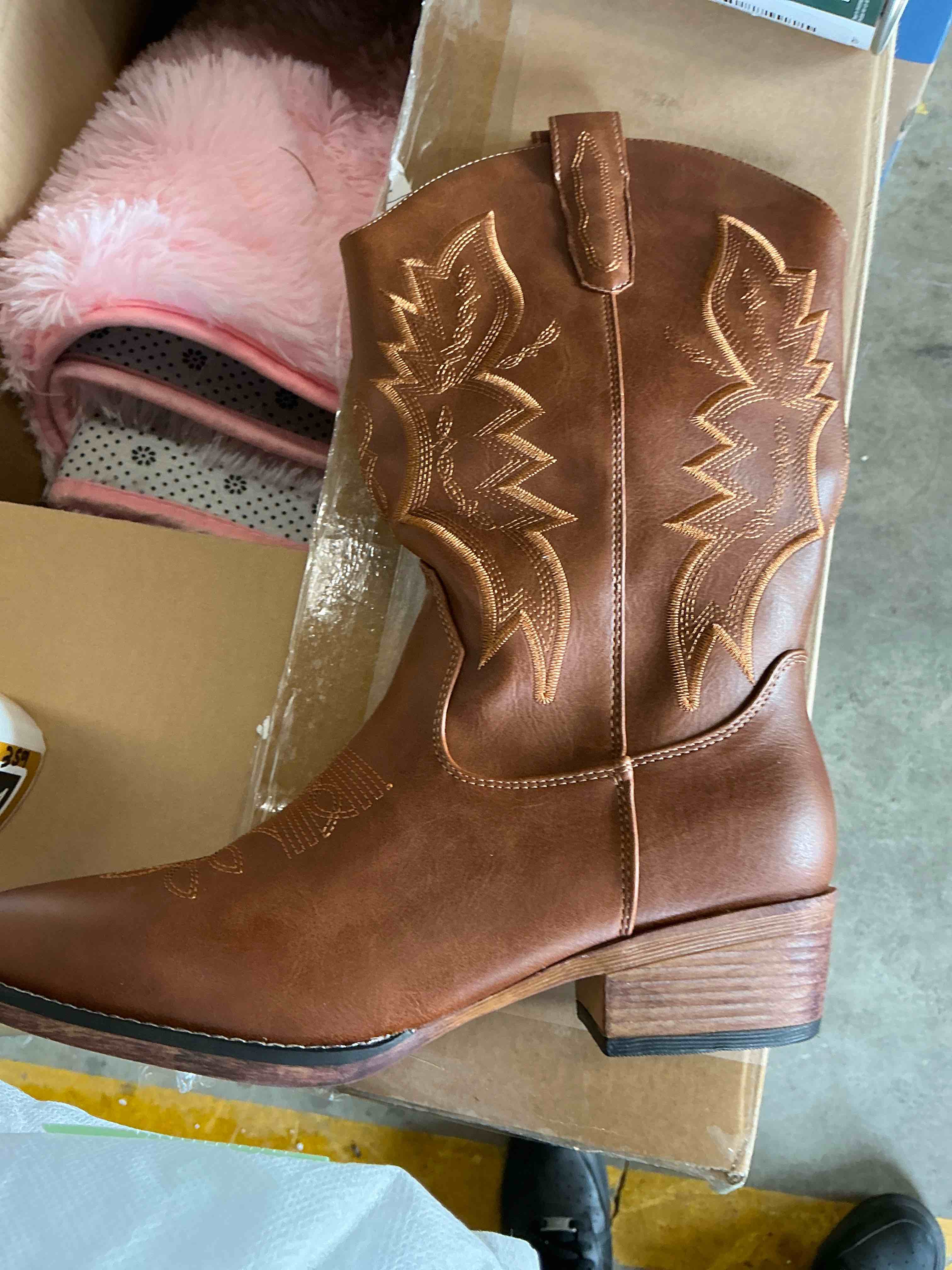 Condition photo showing New/Like New for IUV Women's Cowboy Boots, Pointy Toe, Brown, Size 8.5
