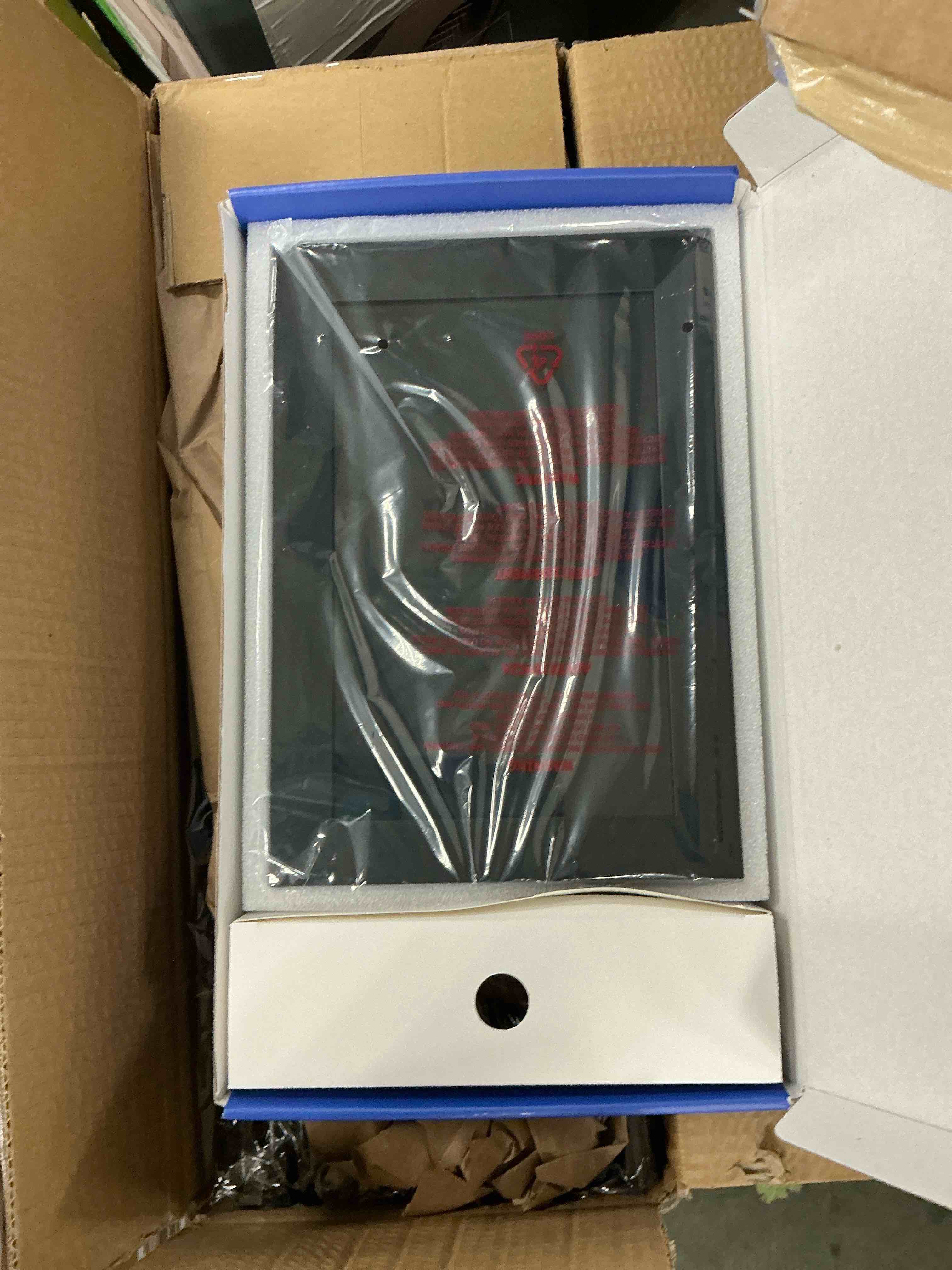 Condition photo showing New/Like New for Msake 32GB 10.1 inch Digital Picture Frame, WiFi Digital Photo Frame with IPS HD Touch Screen,Electronic Photo Frames Send Photos/Videos via Free App from Anywhere, Auto-Rotate,Best Gift Choices!