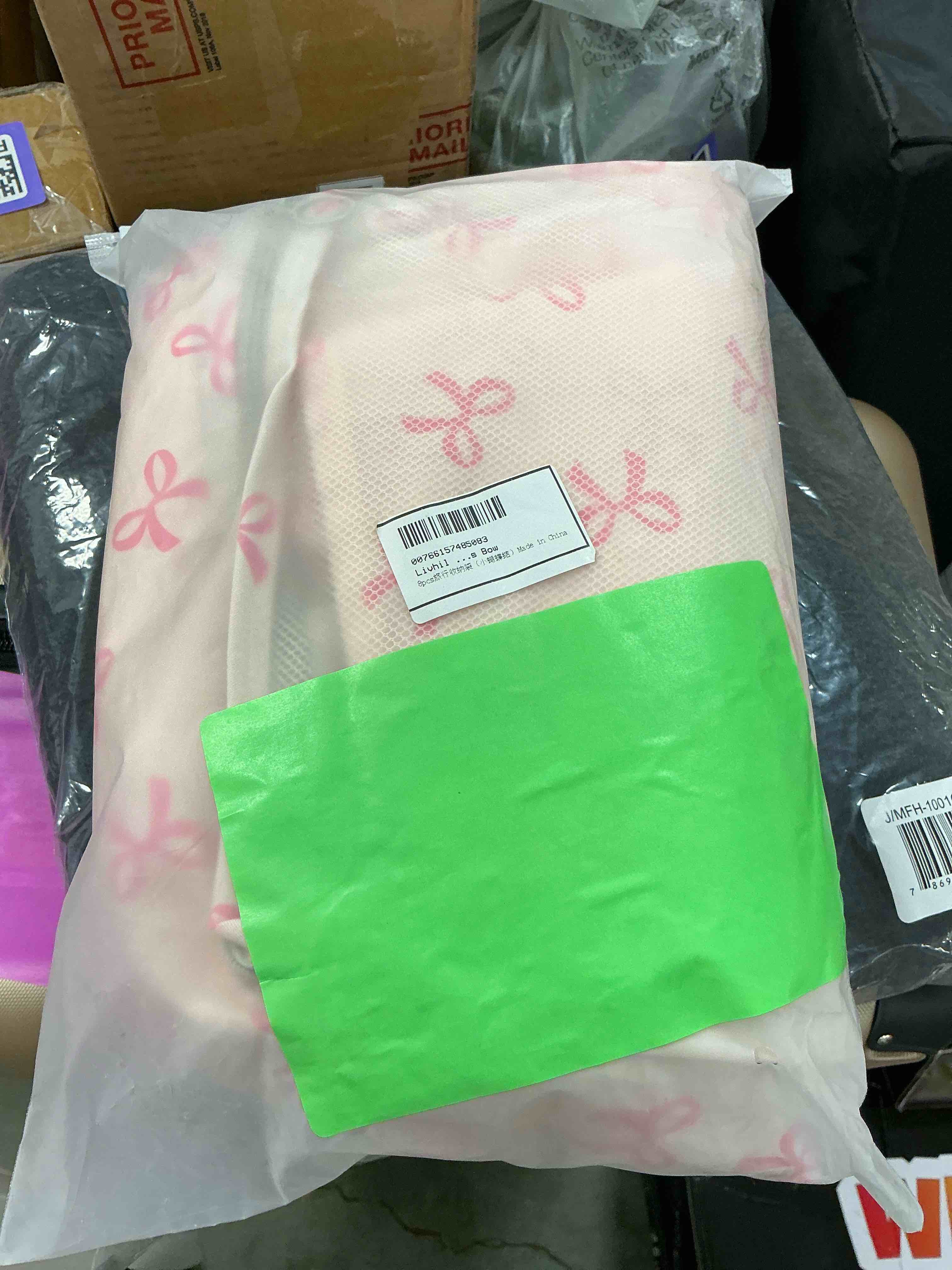 Condition photo showing New/Like New for Livhil 8Pcs Packing Cubes for Luggage Packing Cubes for Travel Luggage Packing Organizers (Bow)