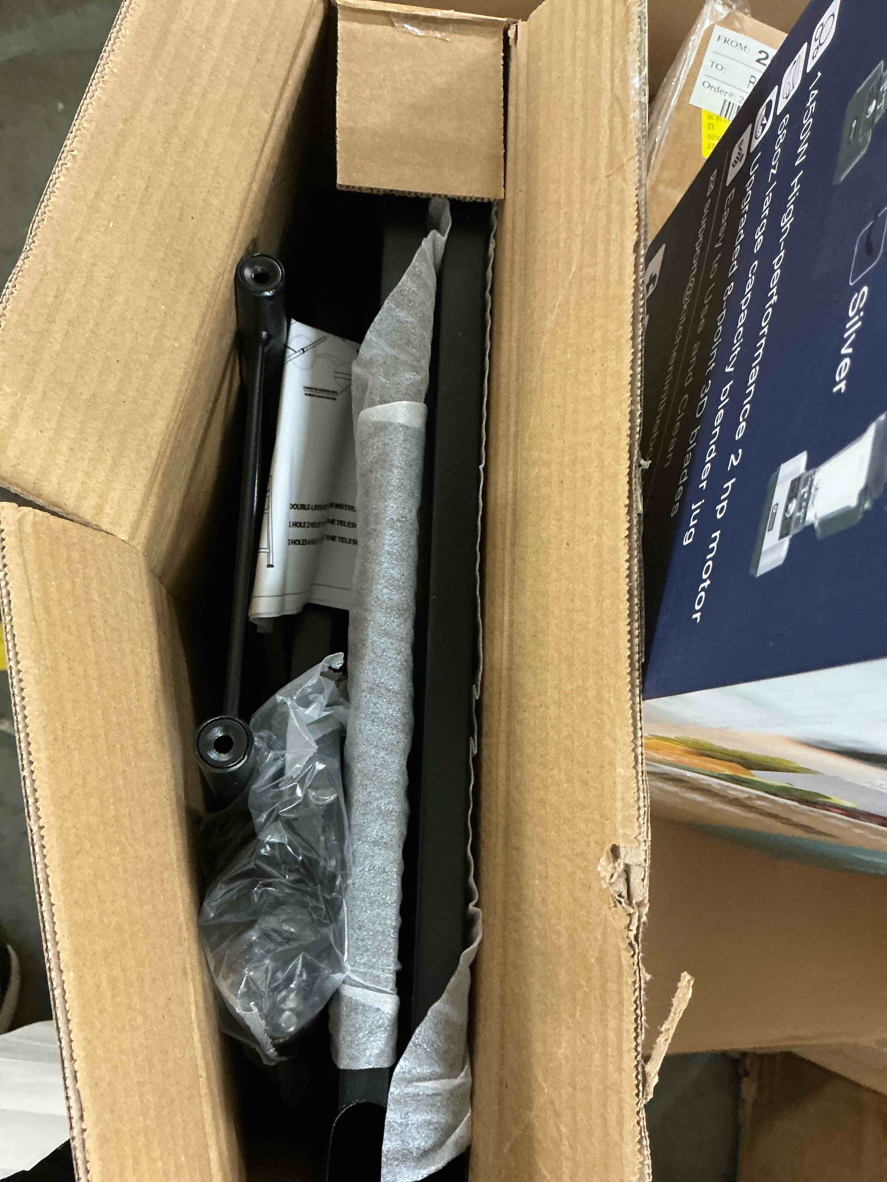 Condition photo showing New/Like New for stusgo Extendable Microwave Shelf  Adjustable Toaster Oven Rack Kitchen Counter Top Organizer Stand  2-Tier with 6 Hooks 110 lbs Weight Capacity  Black