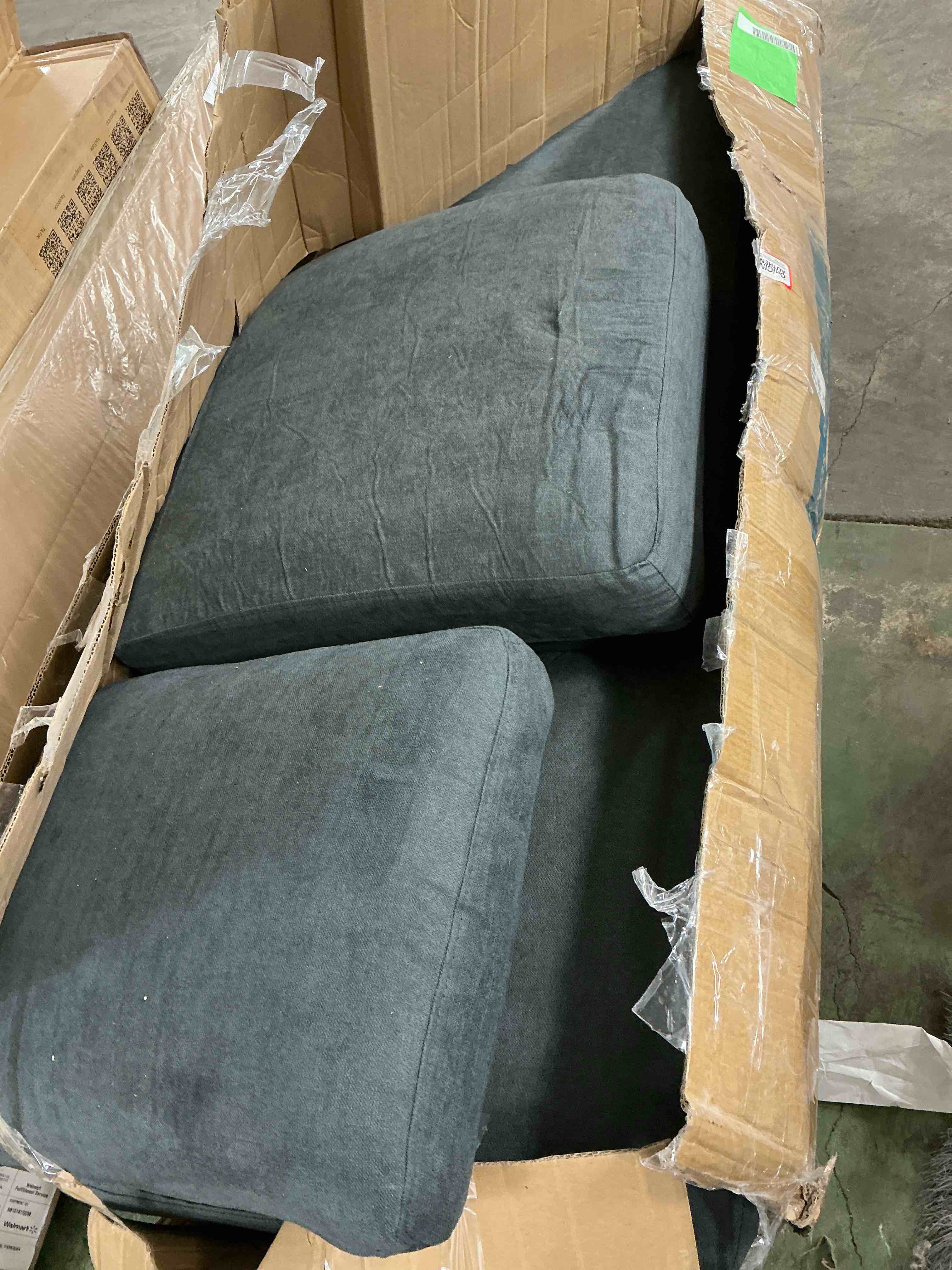 Condition photo showing Good Condition for Furmax 70" Convertible Sectional Sofa Couch 3-Seat L-Shaped Small Sofa Couch with Reversible Chaise for Small Living Room, Apartment and Small Space, Linen Dark Gray