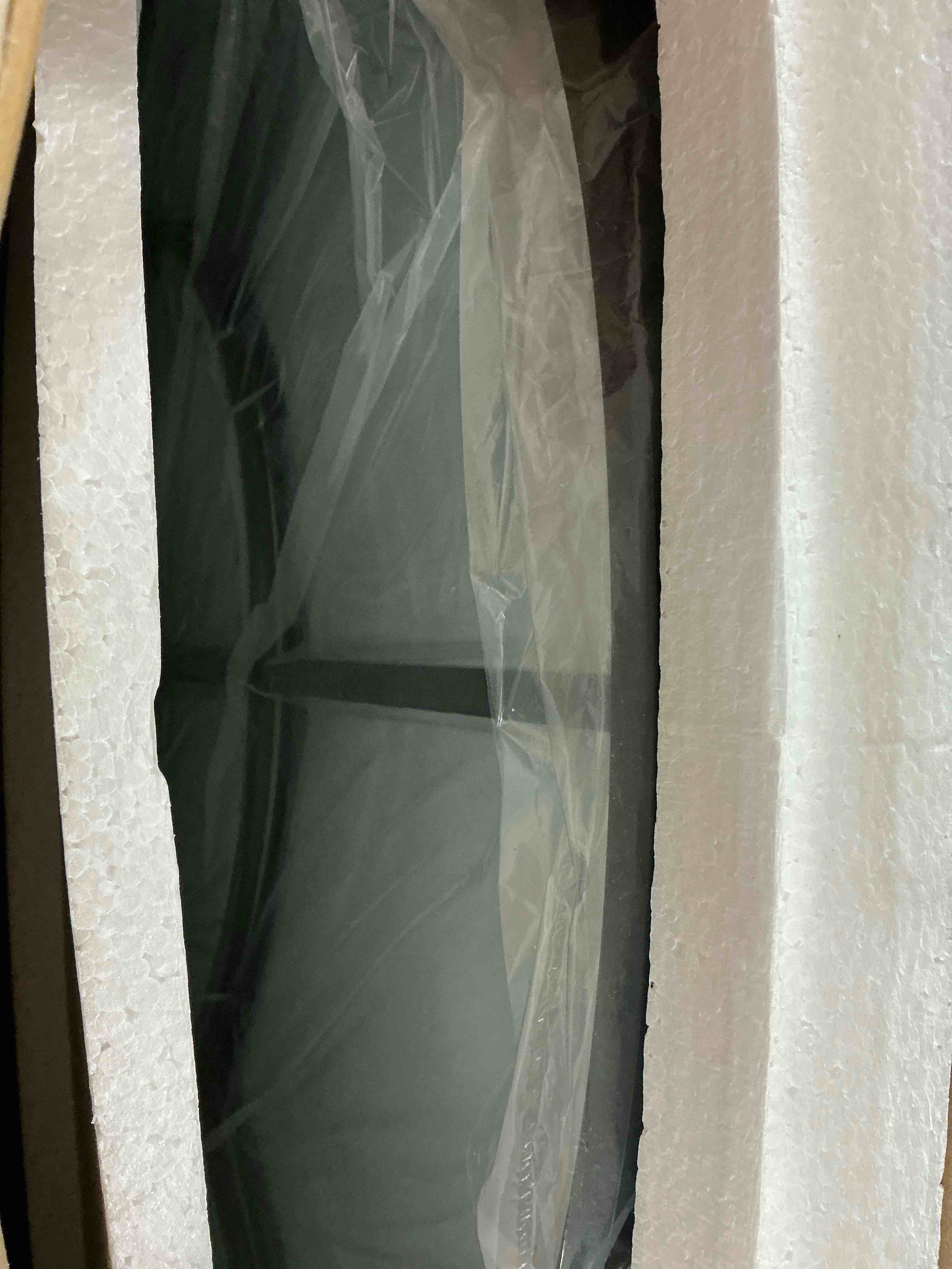 Condition photo showing New/Like New for Beautypeak 40" X 30" Arched Windowpane Mirror Decor Wall Mirror, Black 30"W X 40"H