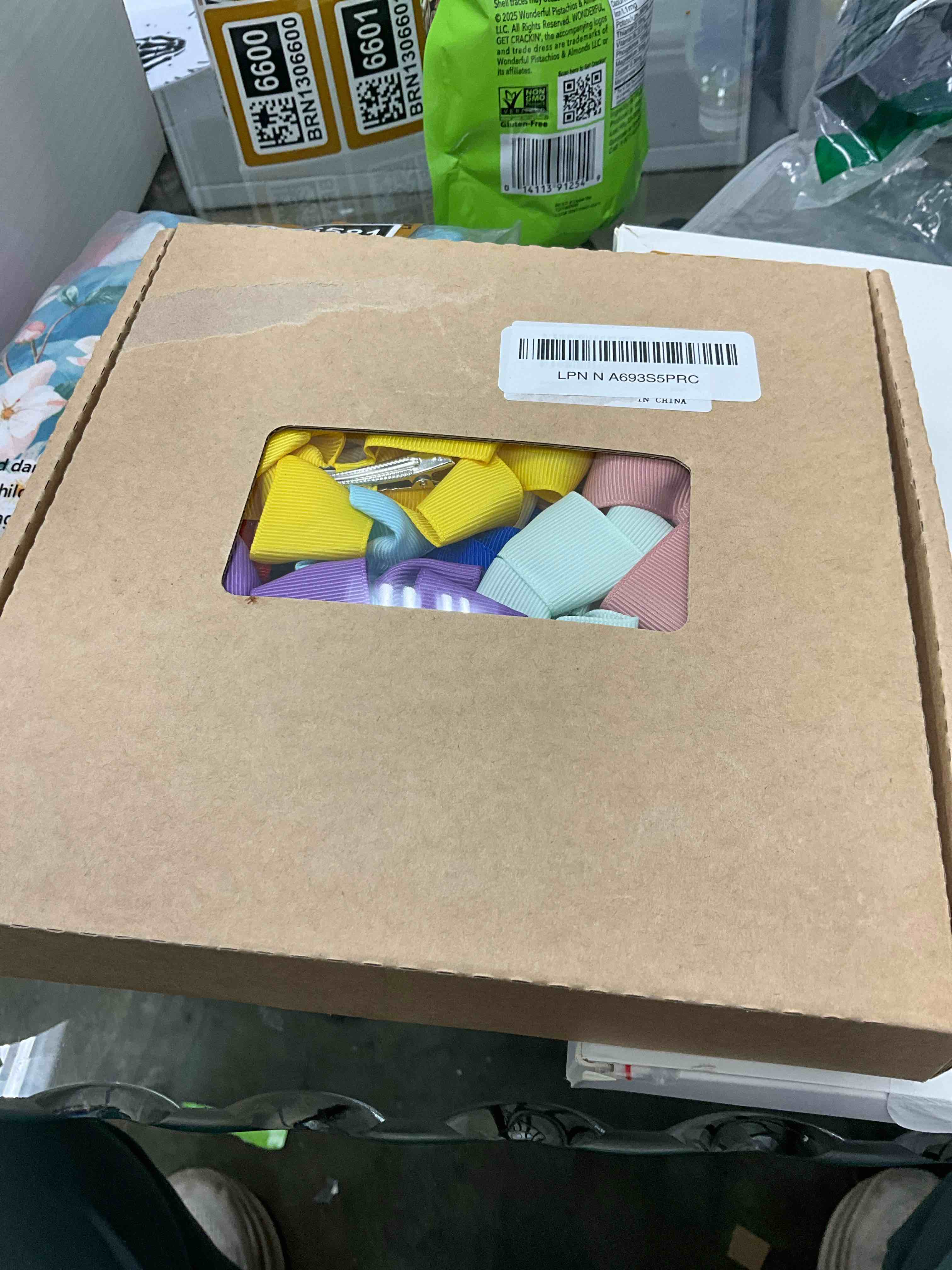 Condition photo showing Good Condition for 40Pcs 3 inch Hair Bows for Girls Grosgrain Ribbon Toddler Back to School Hair Accessories with Alligator Clips for Baby Girls Kids in Pairs 3inch-20 Pairs