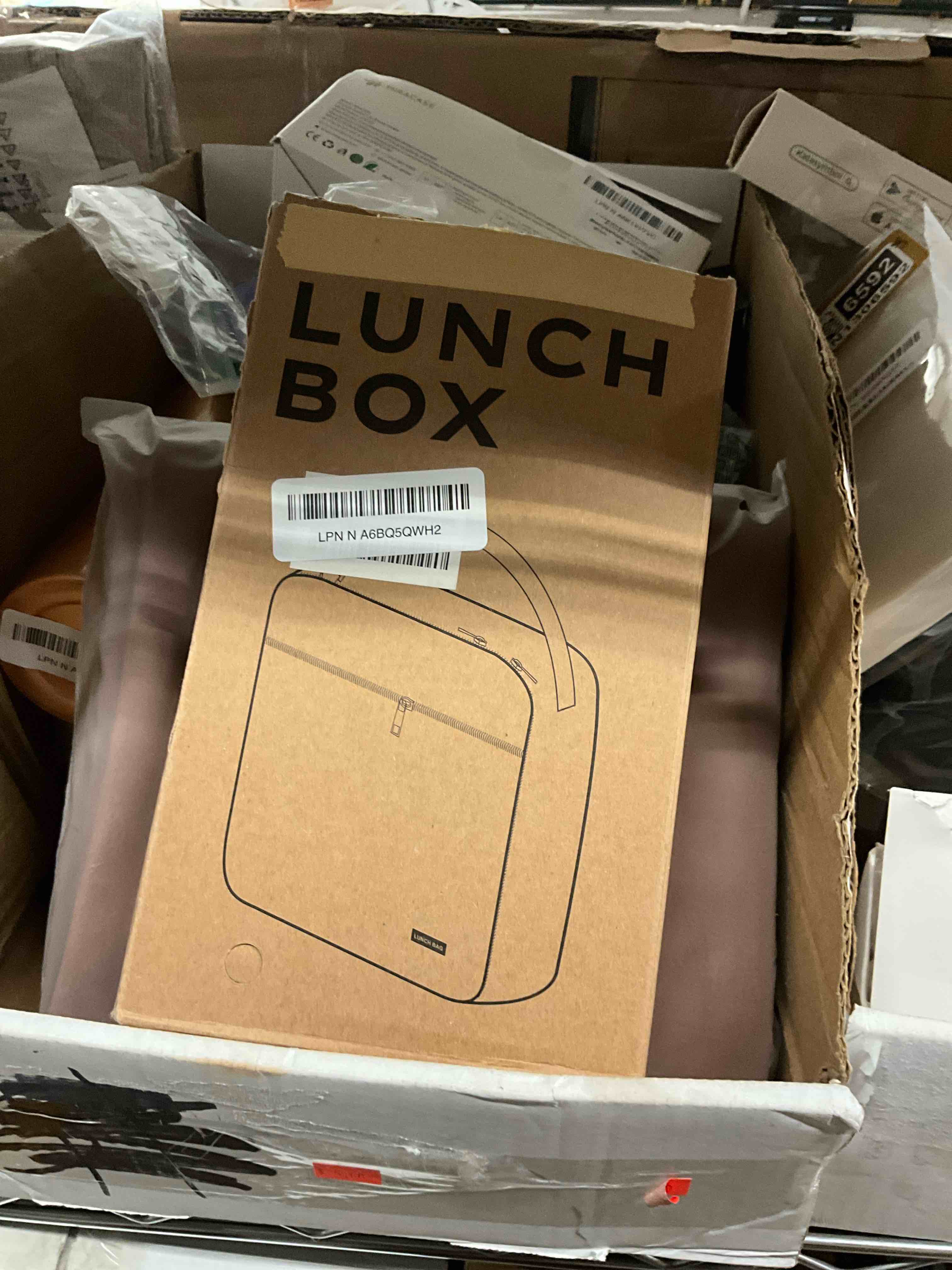 Condition photo showing Good Condition for Lunch box Lunch bag for men women Insulated Lunchbox Lunch bags for Work Picnic Travel (baby blue)