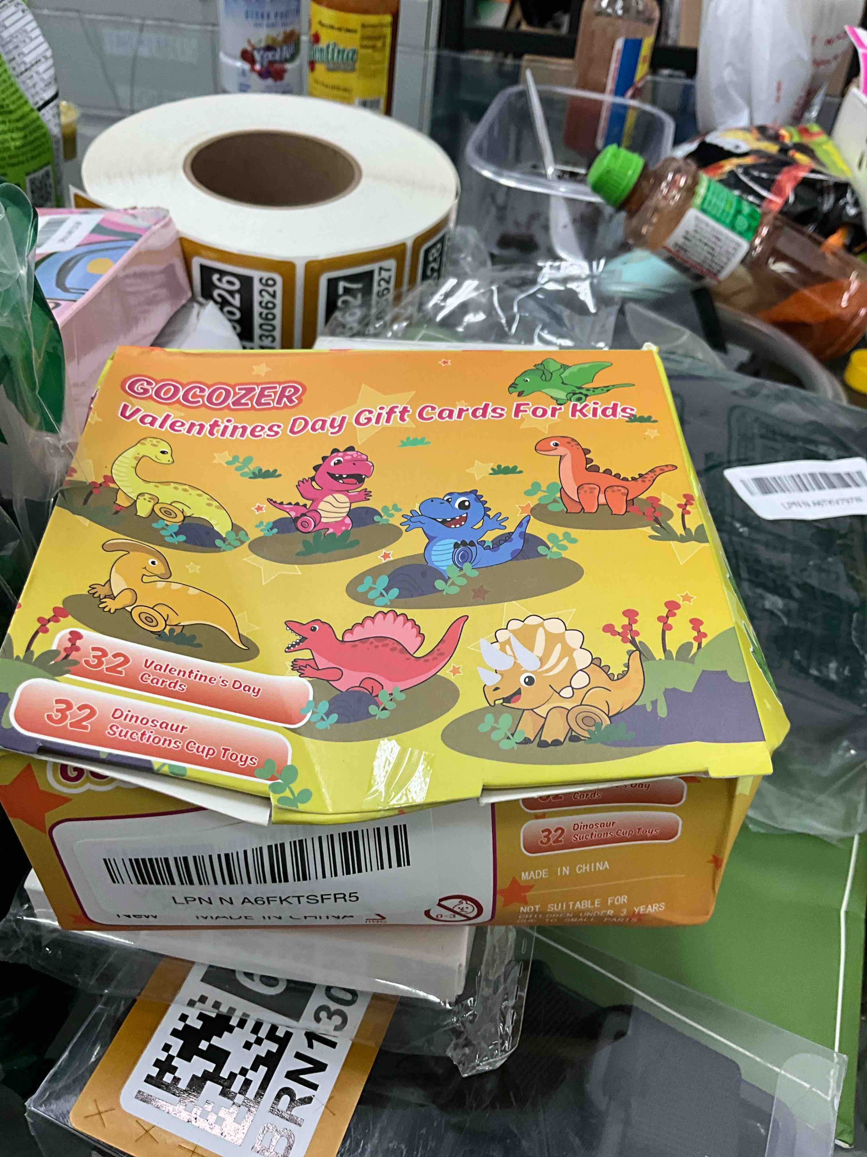 Condition photo showing Good Condition for 32 Pack Valentines Day Gifts for Kids Classroom with Dinosaurs Suction Cup Toys, Dinosaur Valentines Day Cards for Boys Bath Toys, Valentines Exchange Gifts Bulk for Kids School Class