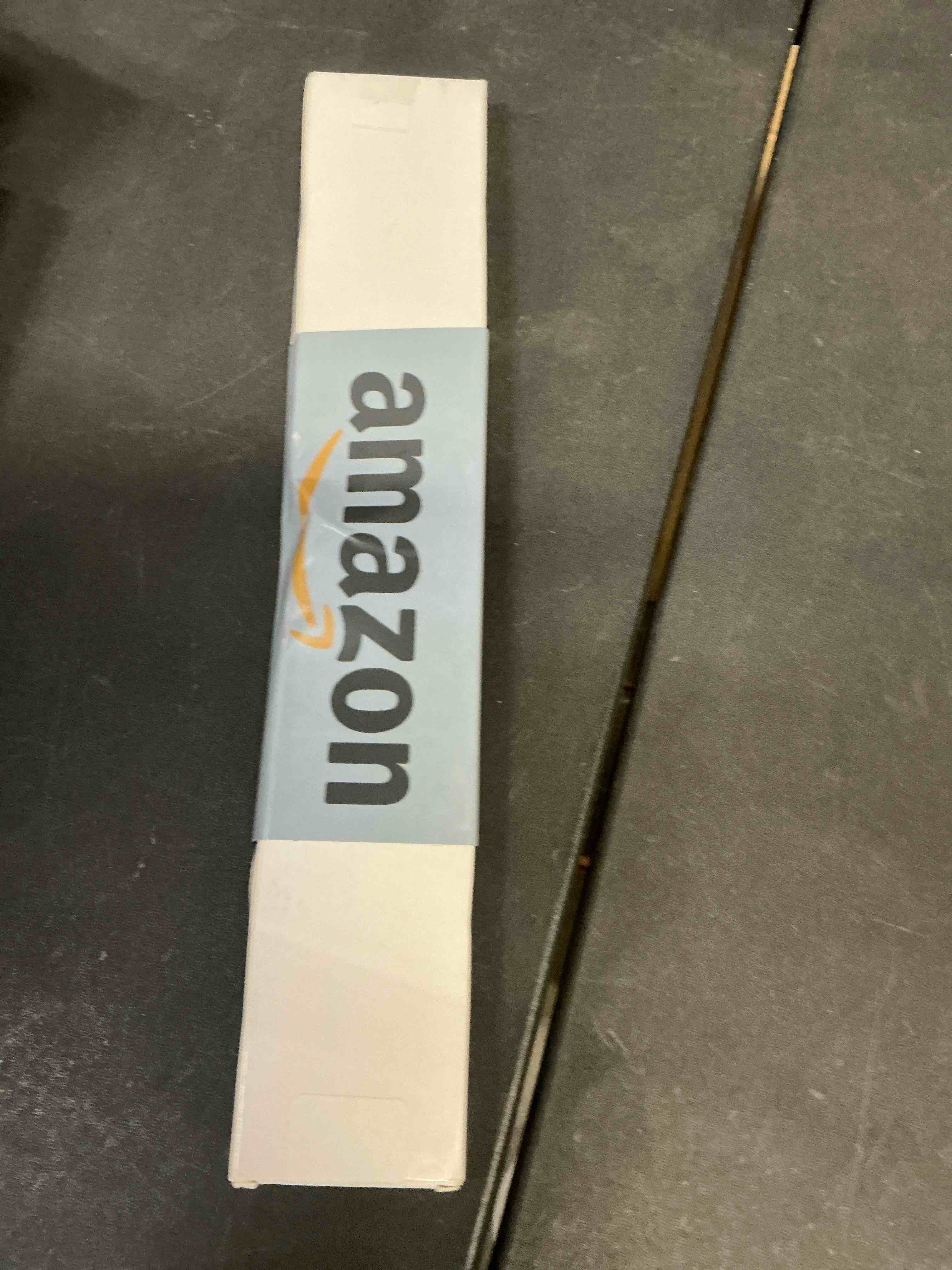 Condition photo showing Good Condition for Over-The-Door Mirror Hanger, Adjustable 13.6 in Door Mirrors Hanger with Protective Lining, Prevent Scratches, 2 Pcs Mirrors Brackets Perfect Height and Fit (Mirror Not Included) - White