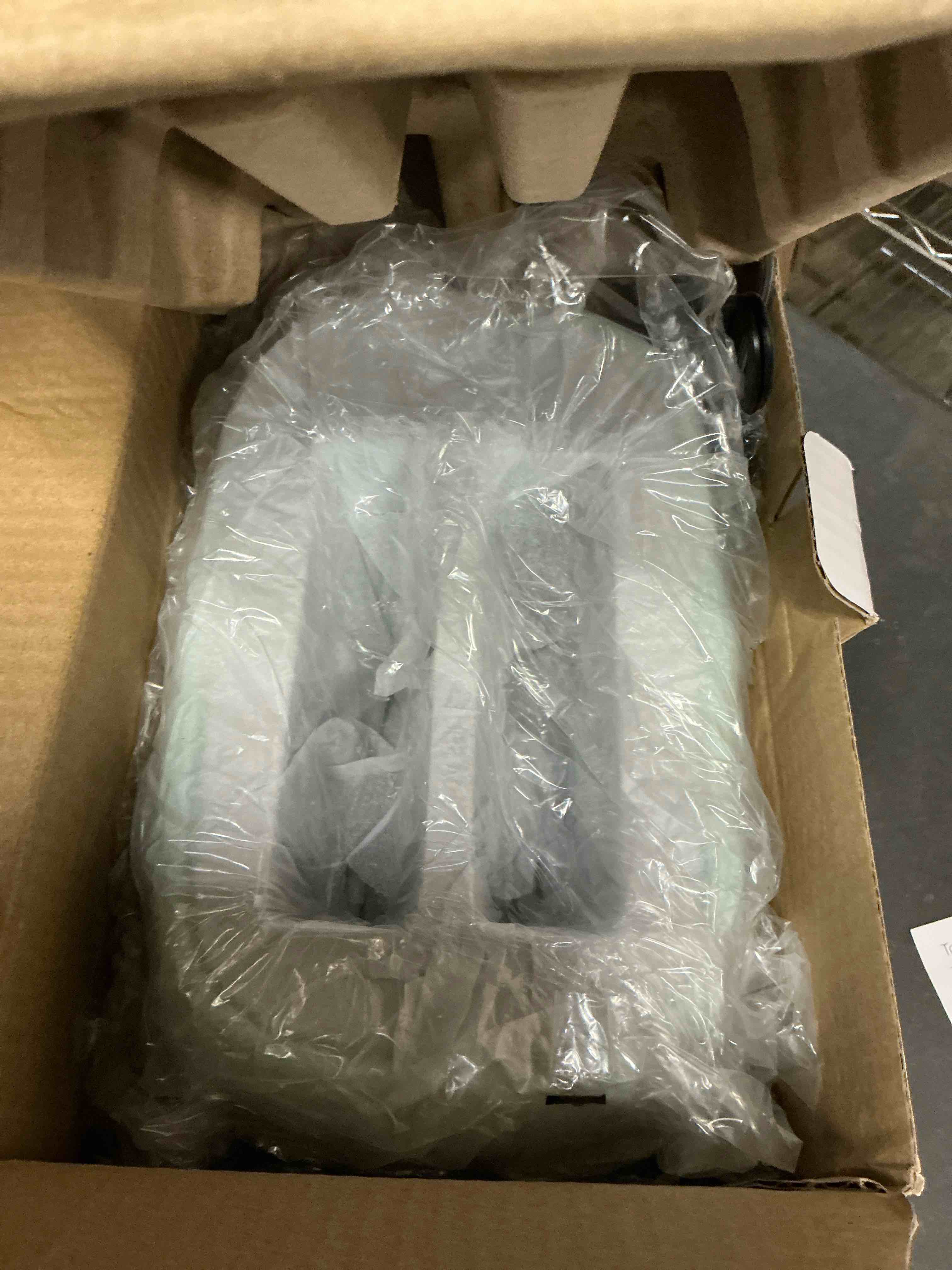 Condition photo showing New/Like New for Toaster 2 Slice Stainless Steel Toaster Retro with 6 Bread Shade Settings, Bagel, Cancel, Defrost Function, 2 Slice Toaster with Extra Wide Slot, Removable Crumb Tray Toaster 2 Slice Green