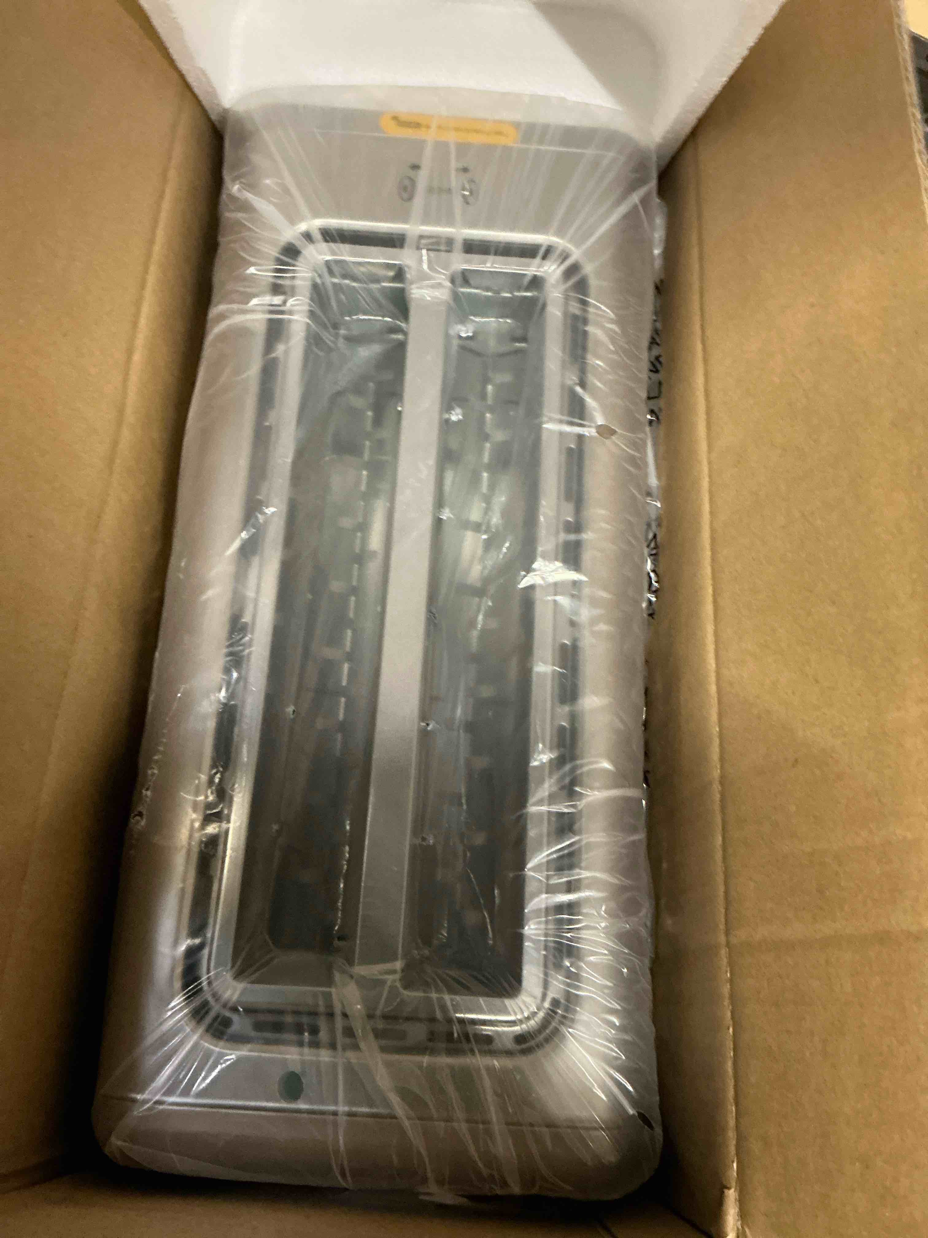 Condition photo showing New/Like New for Keenstone Toaster 4 Slice, Digital Smart Toaster with TouchScreen, Memory Function, Single Slot Toasting, Timer, Reheat & Defrost for Bagels, Bread, Waffles, Muffin, Stainless Steel Kitchen Essentials