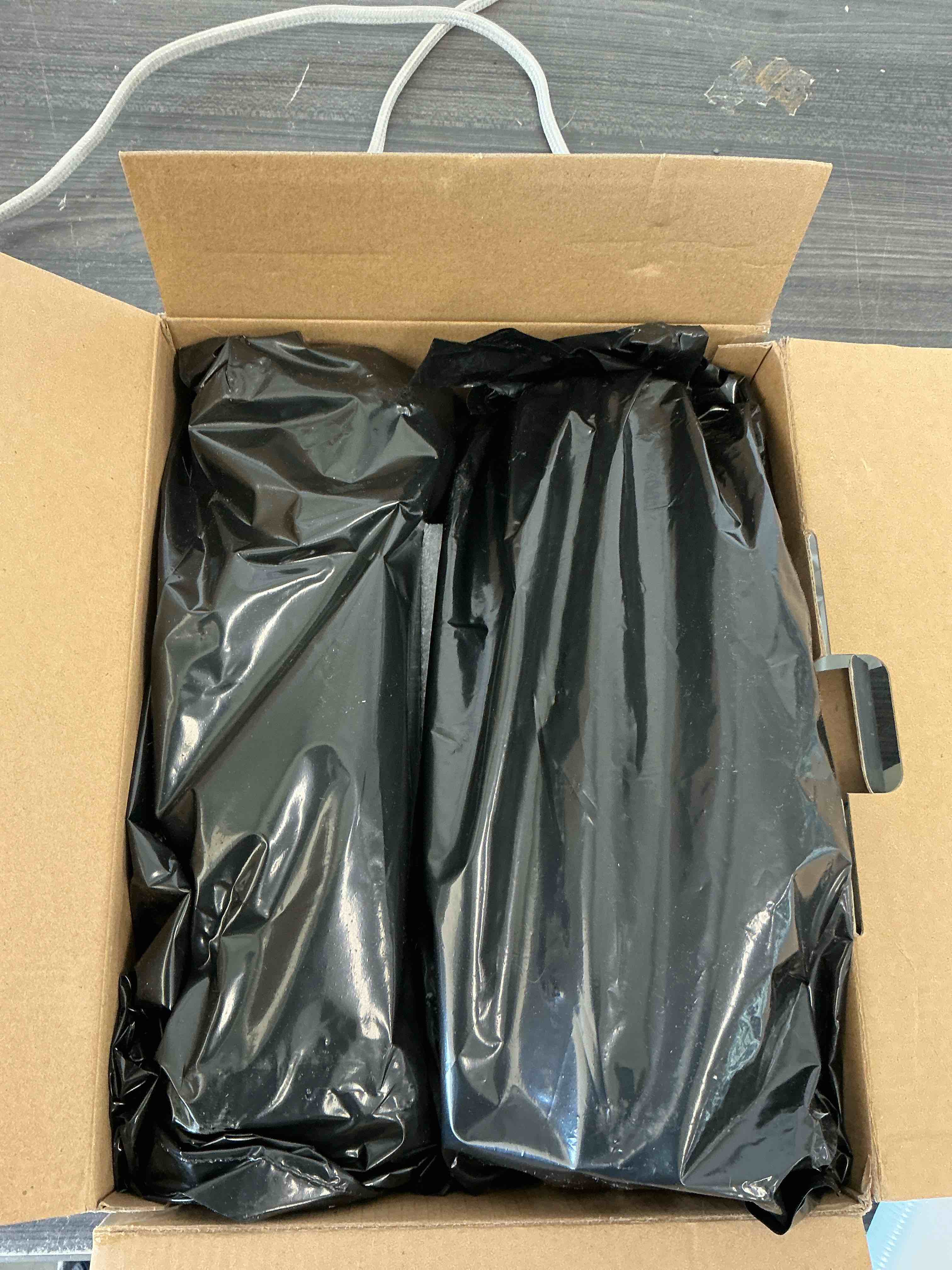 https://s3.amazonaws.com/lotting-images-prod/EmanualPiazza/BRN1308137_1776177501265.jpeg
