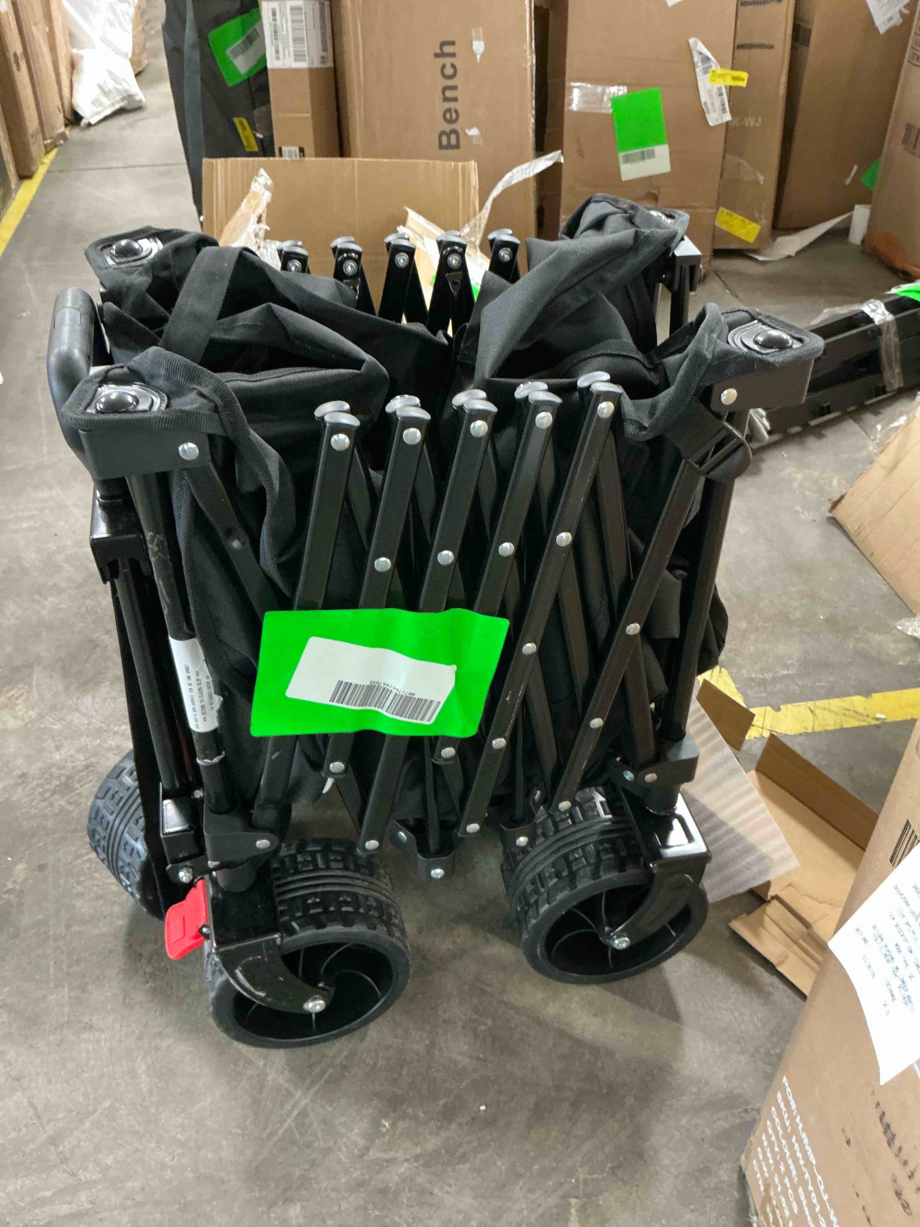 Condition photo showing Good Condition for rovestep collapsible wagon, 65l capacity, 380 lb capacity, foldable