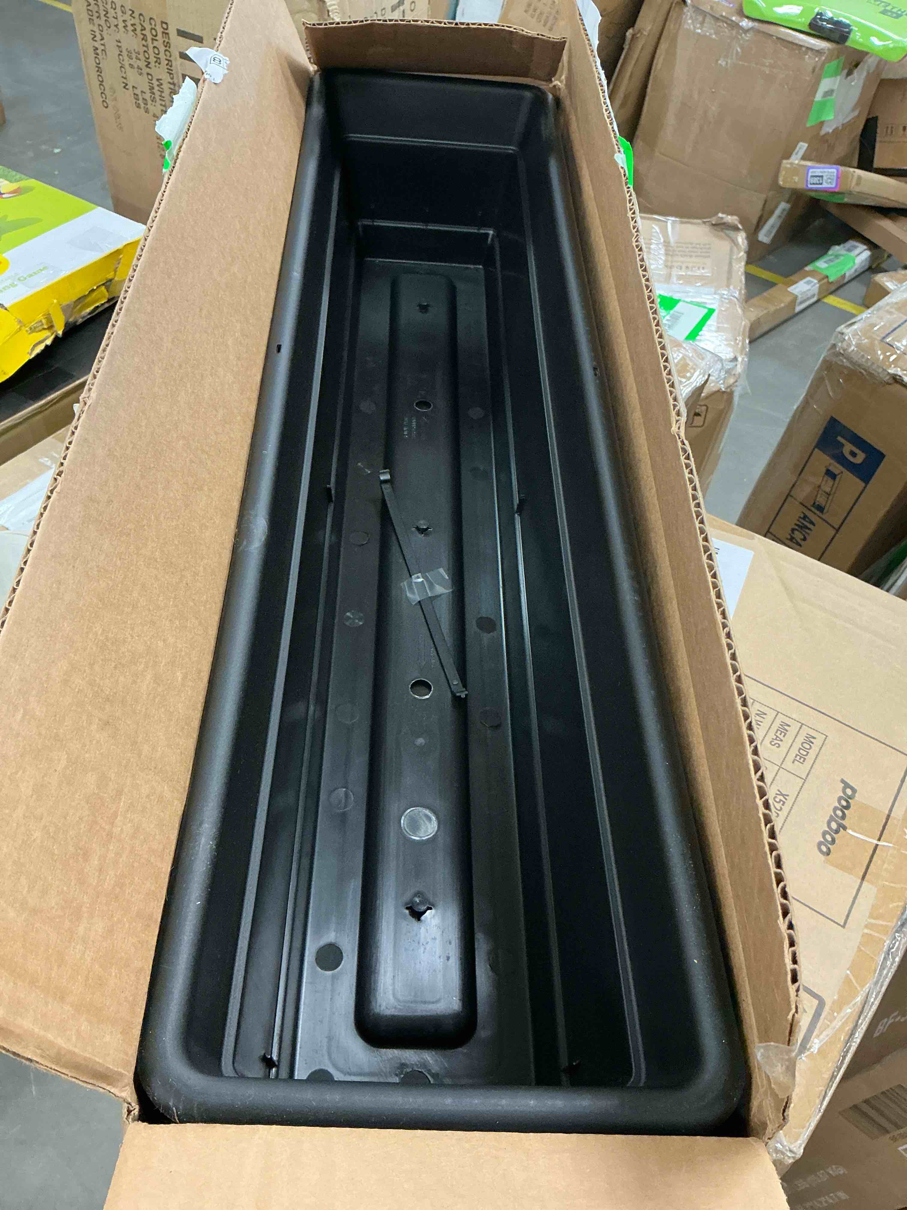 Condition photo showing Good Condition for bloem 30-in wide dura cotta resin window box planter - black