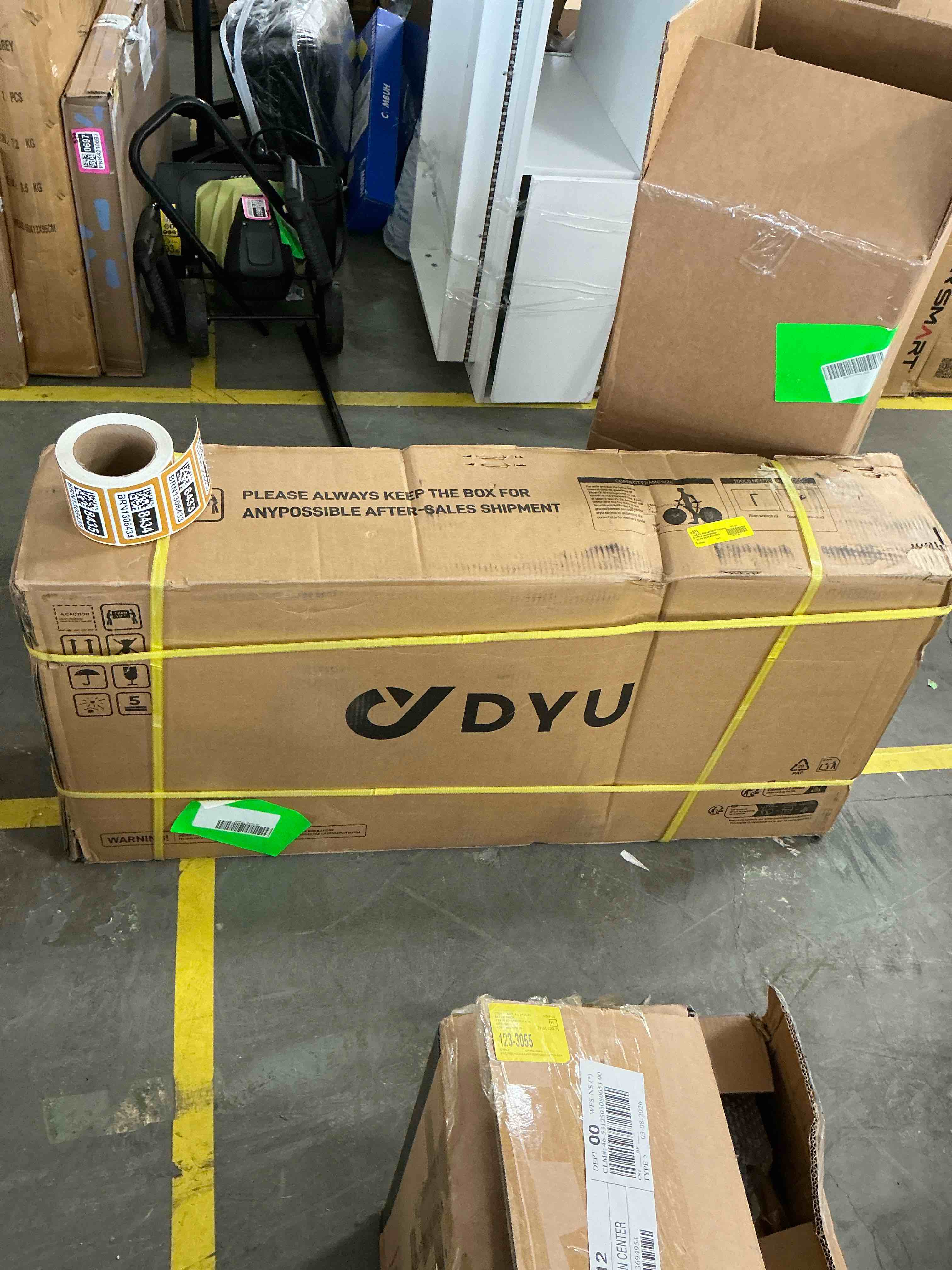 Condition photo showing New/Like New for dyu 14 folding electric bike for adults teens 500w peak motor 36v/7.8ah battery commuter city ebike ul2849
