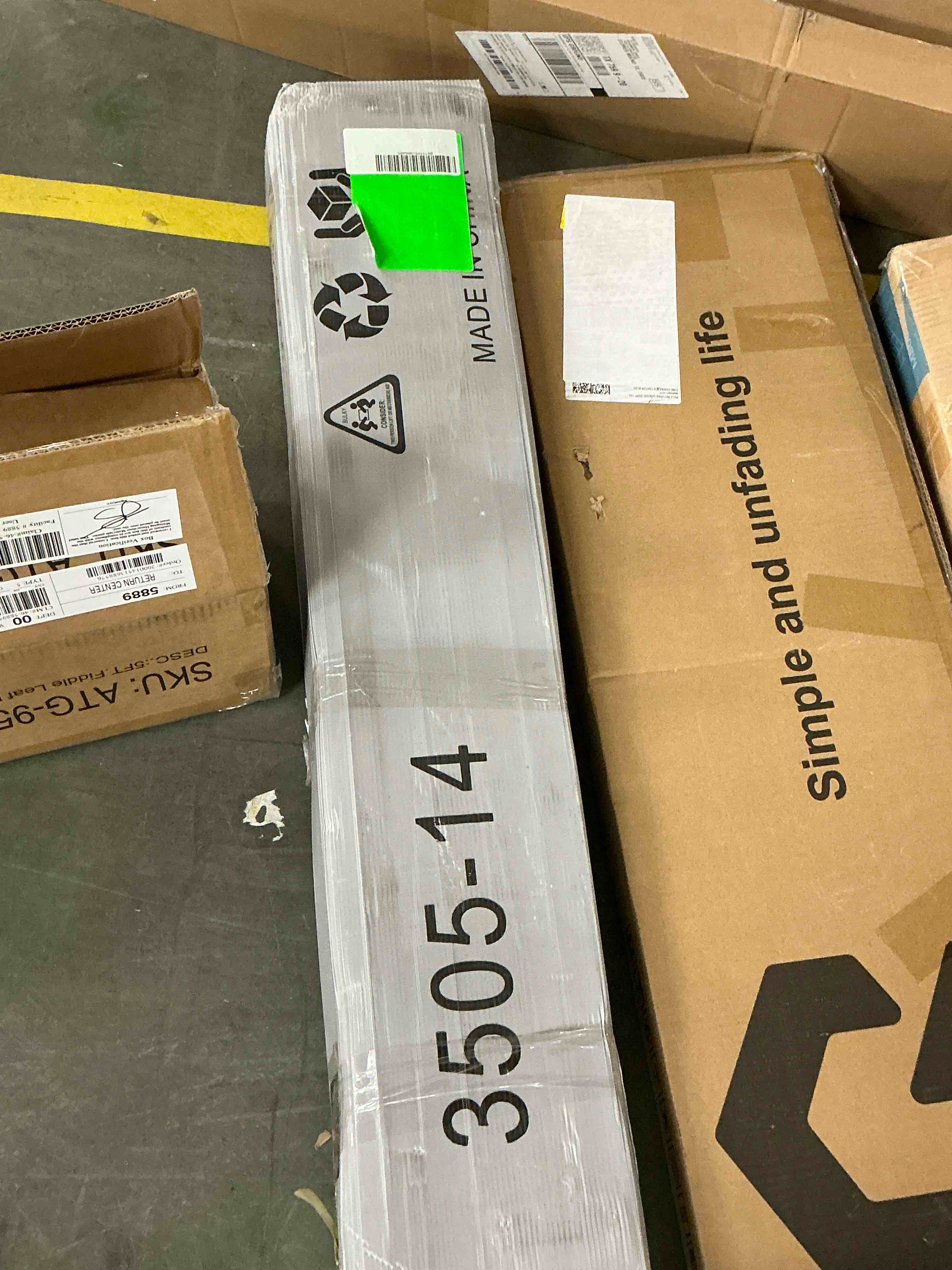 Condition photo showing Good Condition for fschos 14 inch king size bed frame, heavy duty metal platform, no box spring needed, easy assembly, black