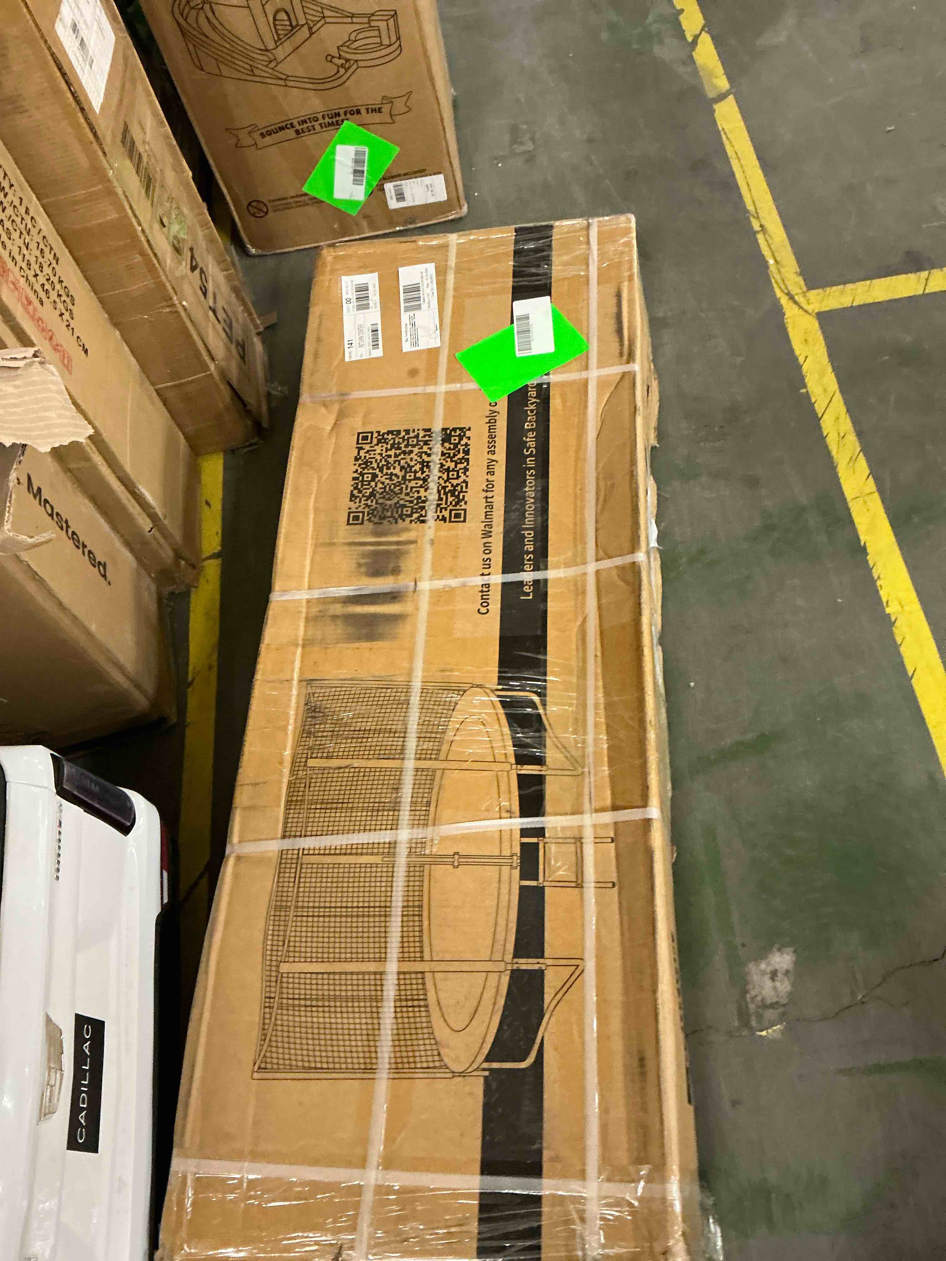 Condition photo showing Good Condition for yorin trampoline for 2-3 kids, 8ft 10ft 14ft 12ft trampoline for adults with enclosure net, ladder, light, 800lbs weight capacity outdoor round recreational trampoline, heavy duty trampoline