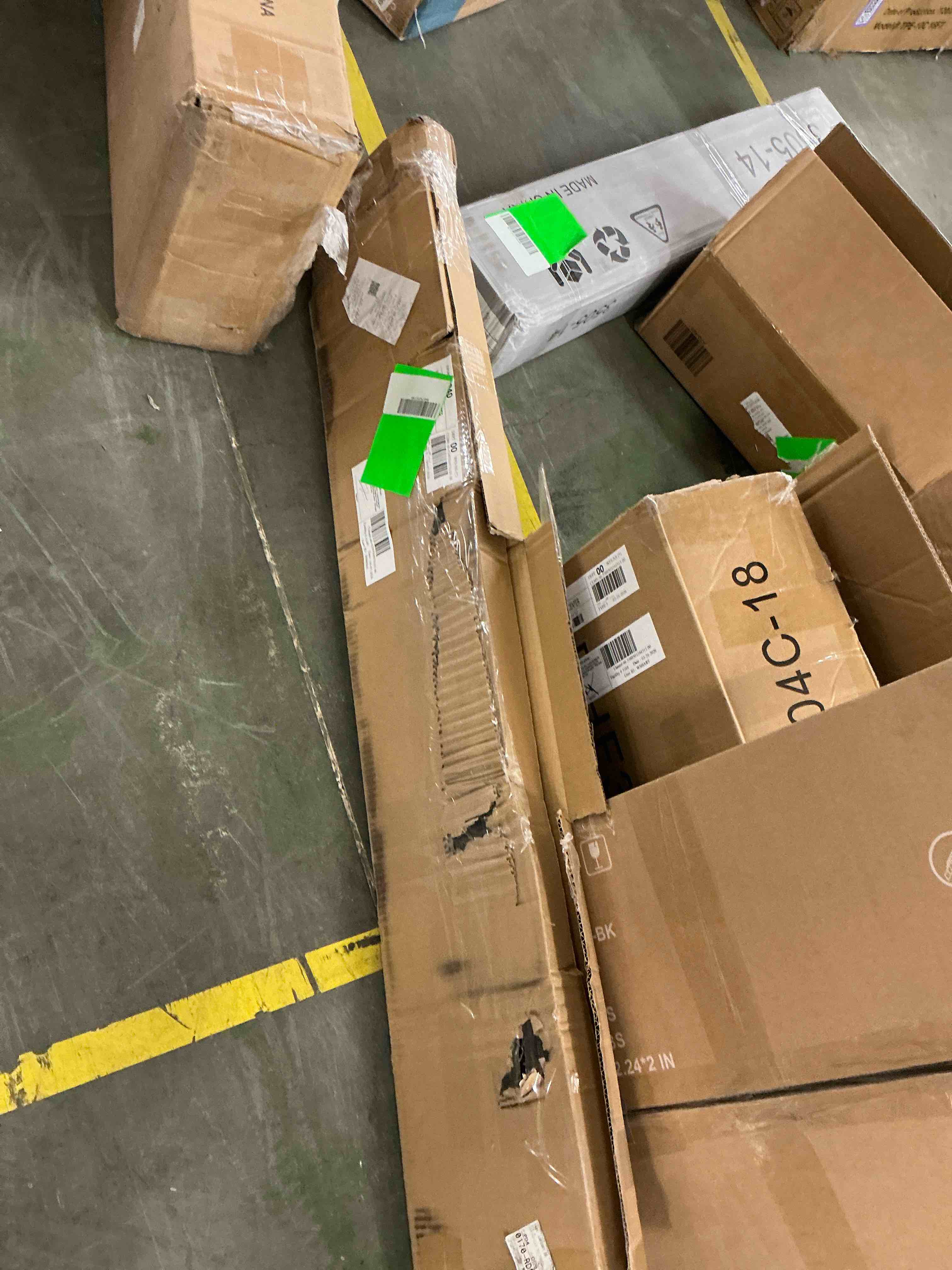 Condition photo showing Good Condition for fit honda cr-v 2023 2024 2025 2026 no gap cargo cover for 5-seat 2023-2026 honda cr-v suv accessory retractable rear trunk privacy shield shade  black