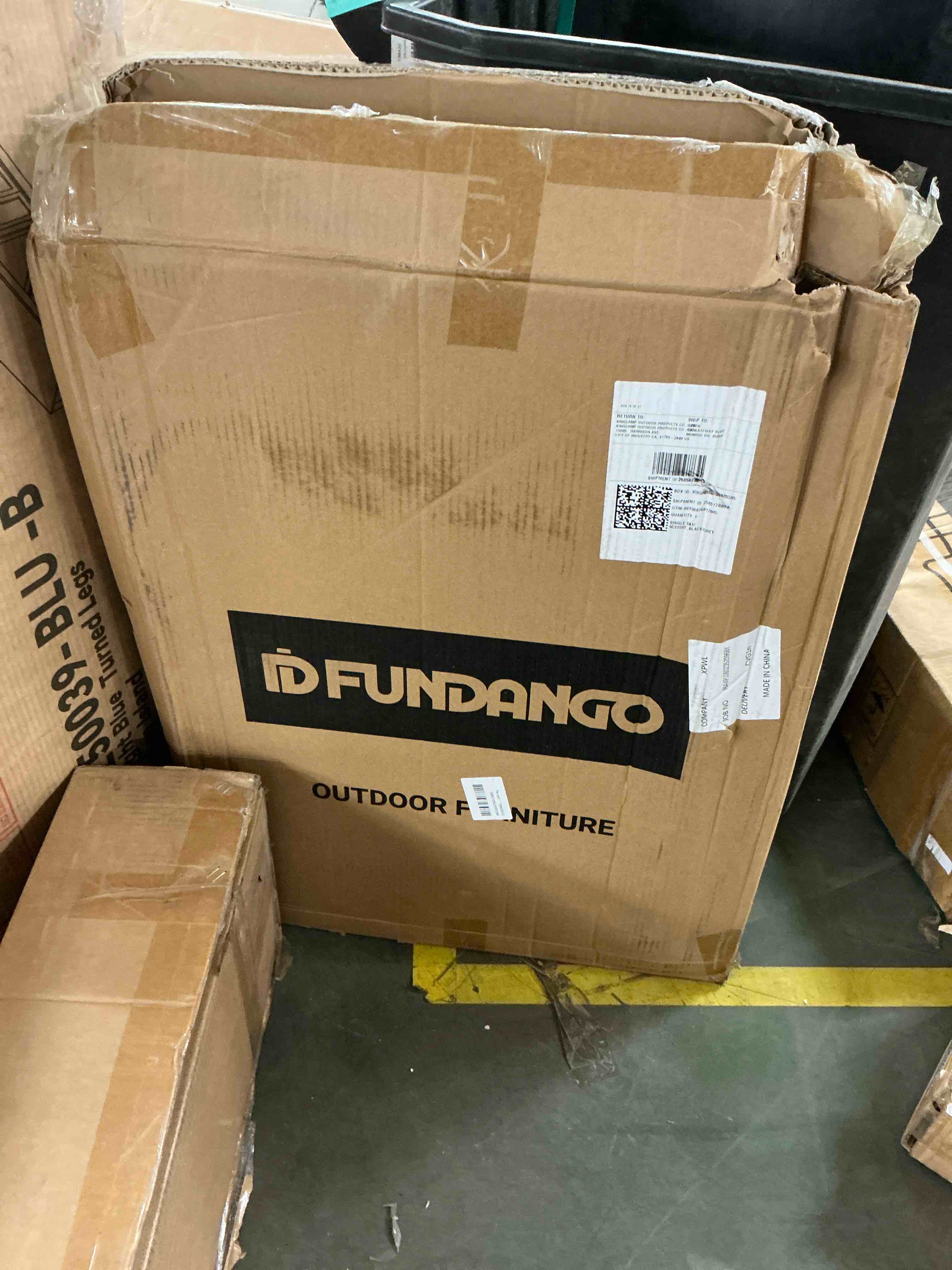 Condition photo showing Good Condition for fundango black folding rocking camping chairs for adults, outdoor foldable rocking chair for camping, rocker supports up to 300lbs, heavy duty portable camping chairs for outside, black-grey