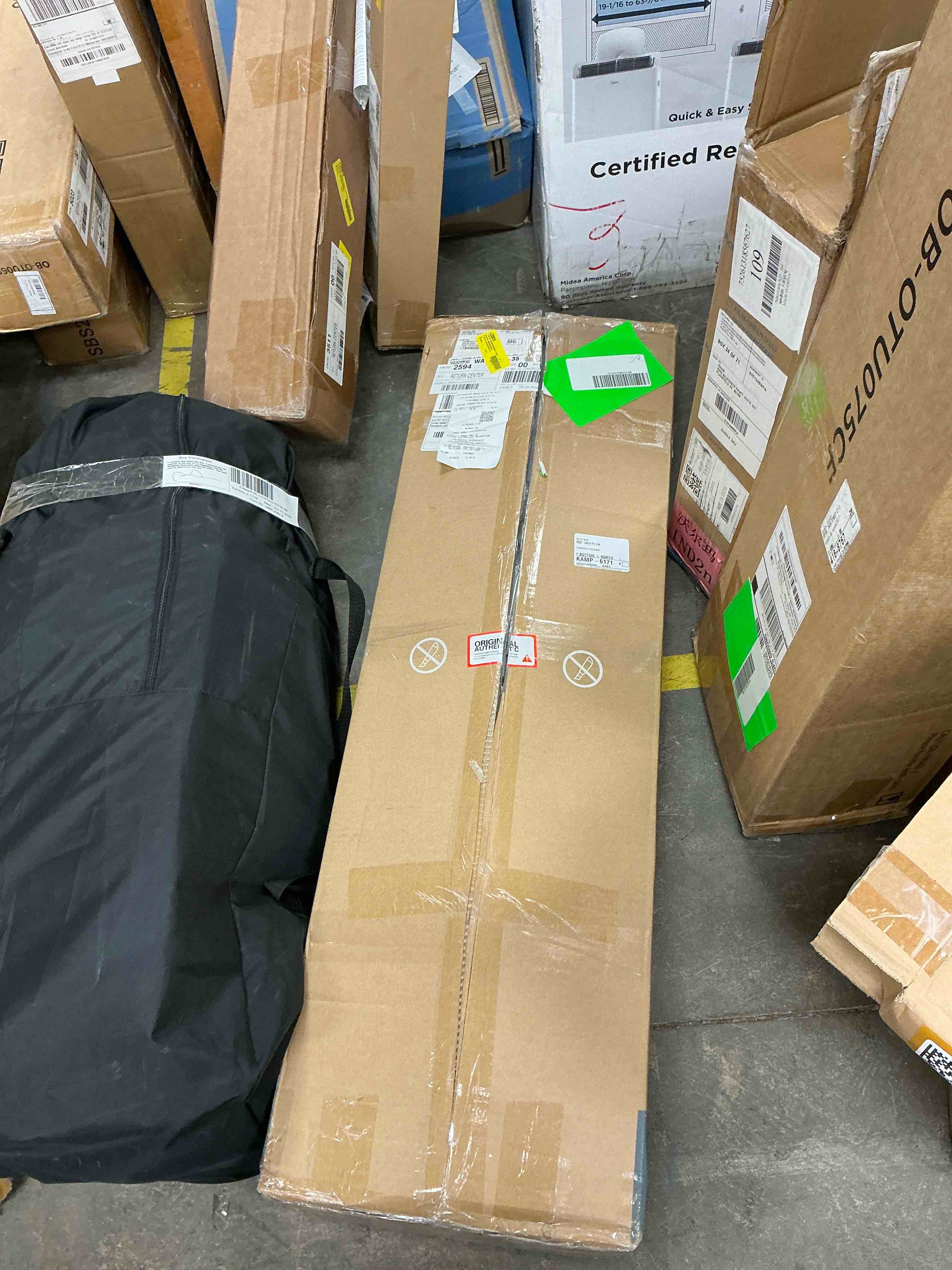 Condition photo showing Good Condition for edx fabric storage dresser with 9 drawers, steel frame and wooden top for bedroom, closet and entryway , white