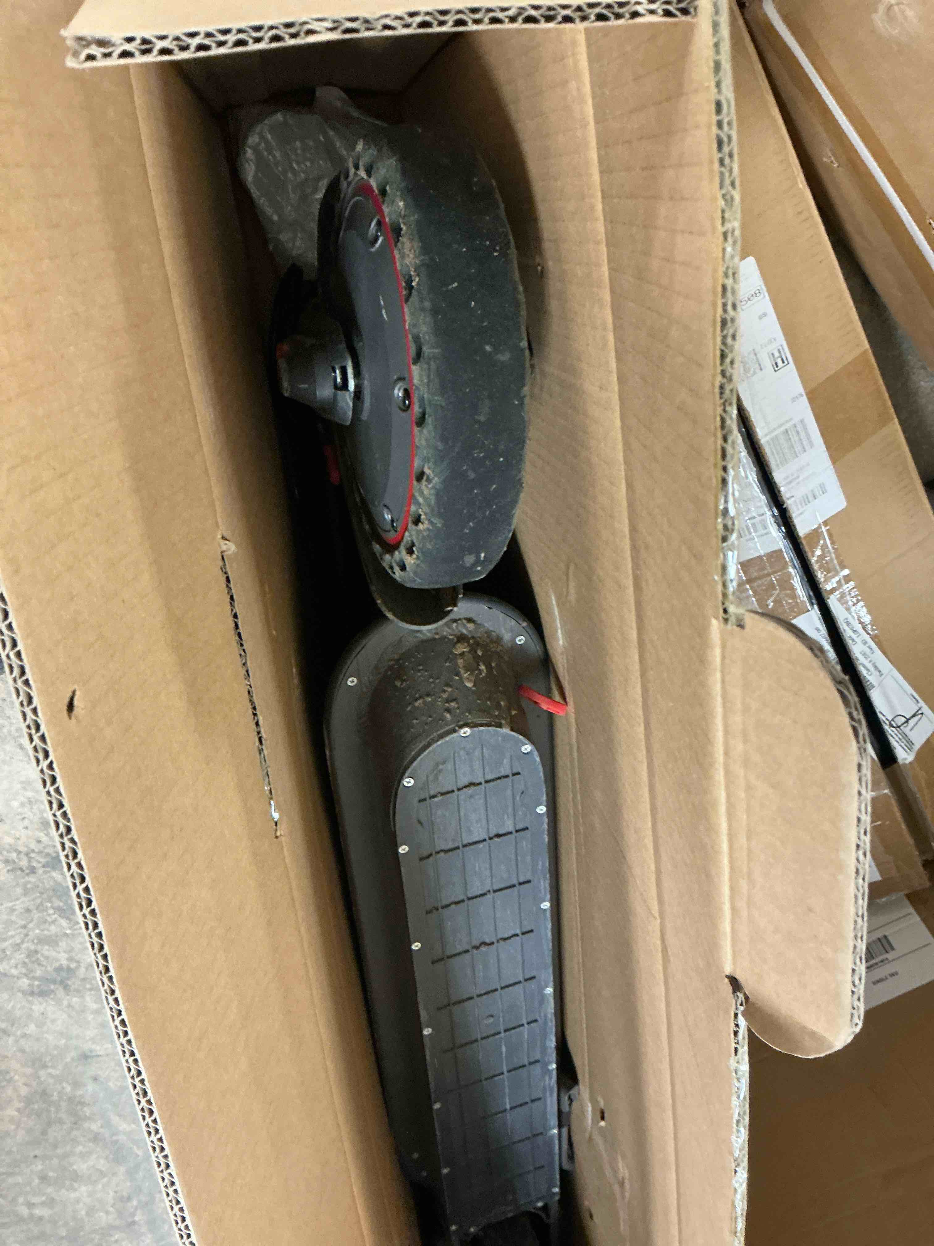 Condition photo showing Good Condition for joyhis classic electric scooter 8.5'' tires max 56 km range 350 motor, max 19 mph speed dual braking folding commuting e-scooter
