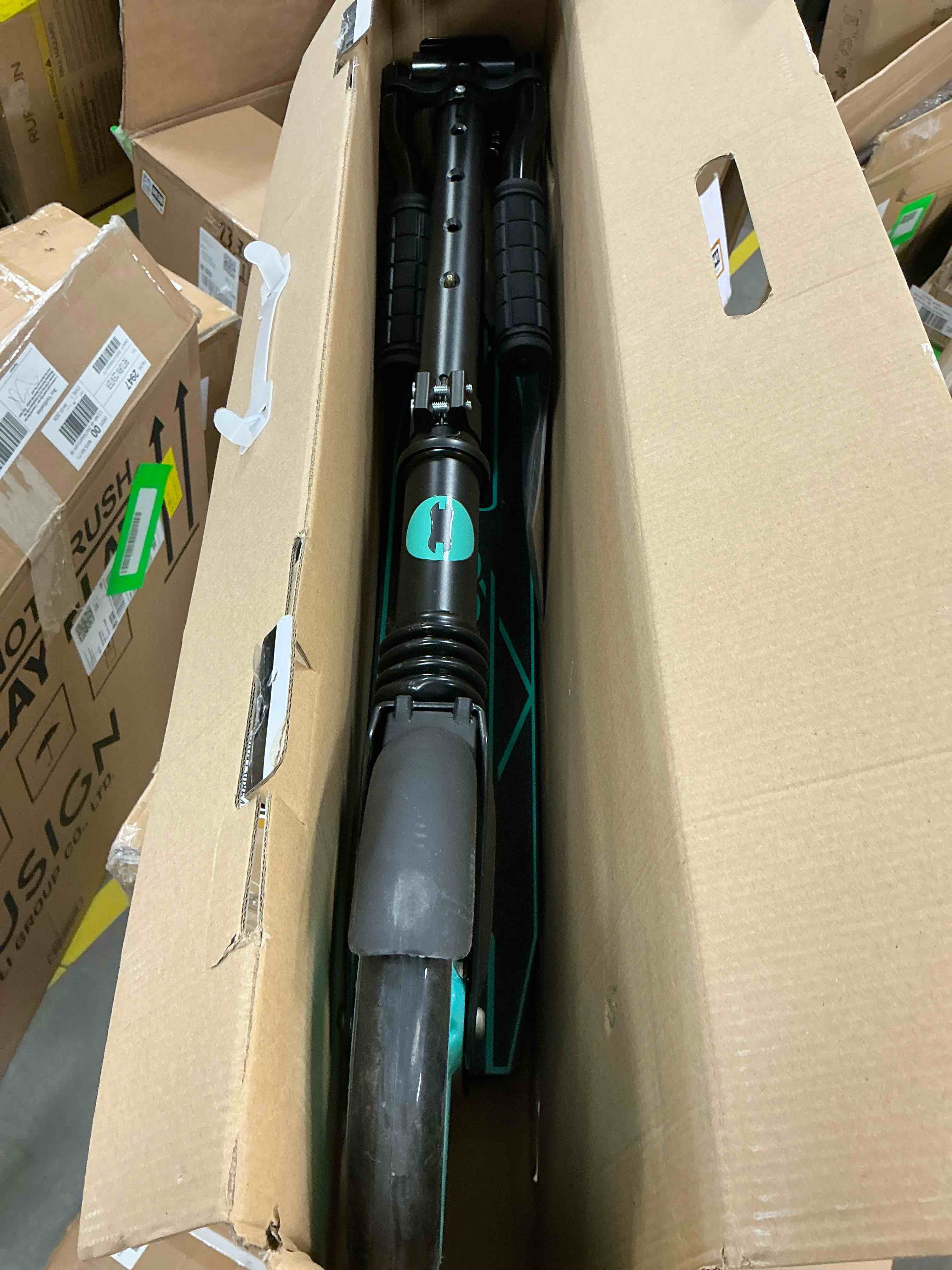 Condition photo showing Good Condition for upgo kick scooter for ages 6+  kids  teens & adults  240 lb max load  foldable  8-inch wheels aquas