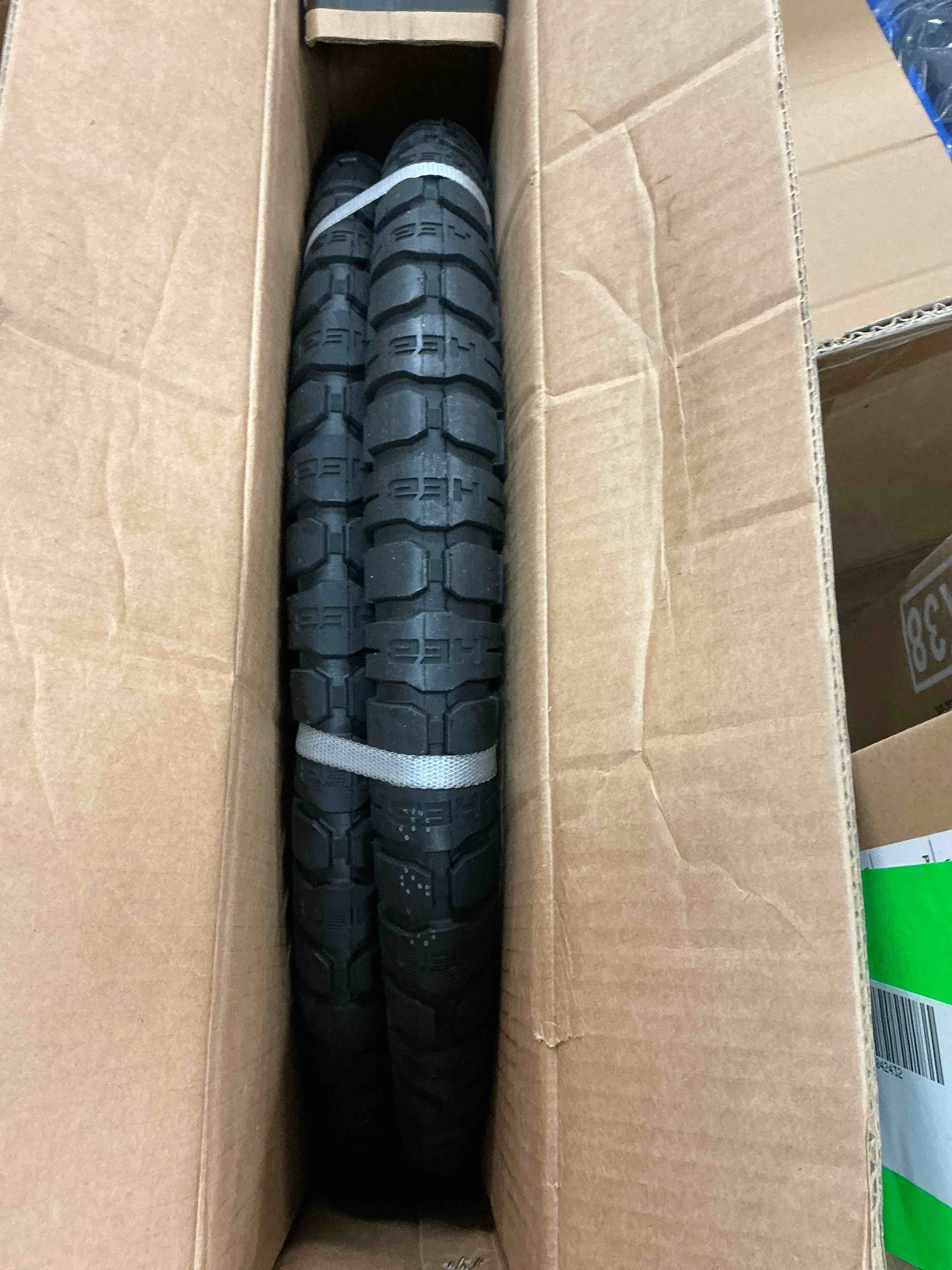 Condition photo showing New/Like New for heb allscape heavy duty 20x4 bike tire - includes 2 tires for optimal performance