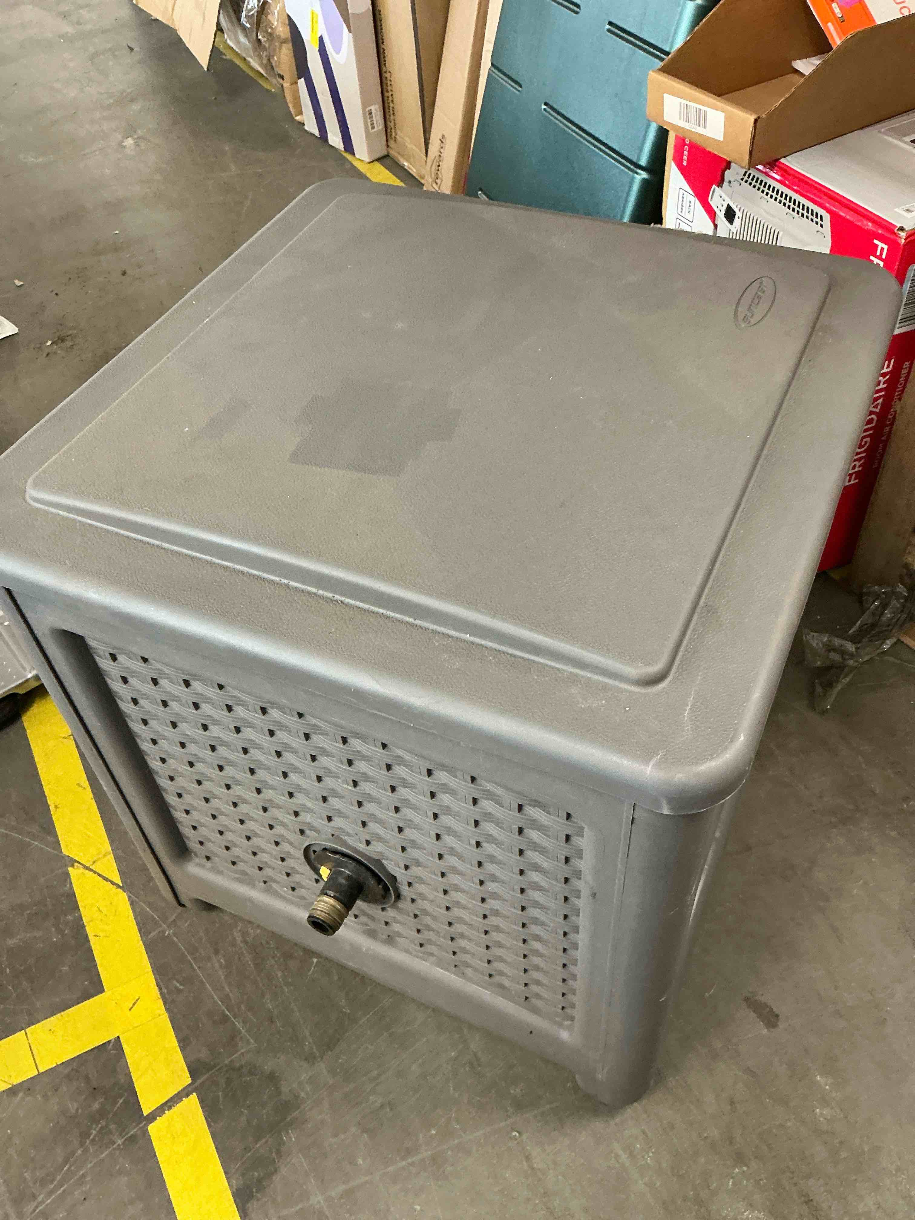 https://s3.amazonaws.com/lotting-images-prod/EmanualPiazza/BRN1308793_1777991698382.jpeg