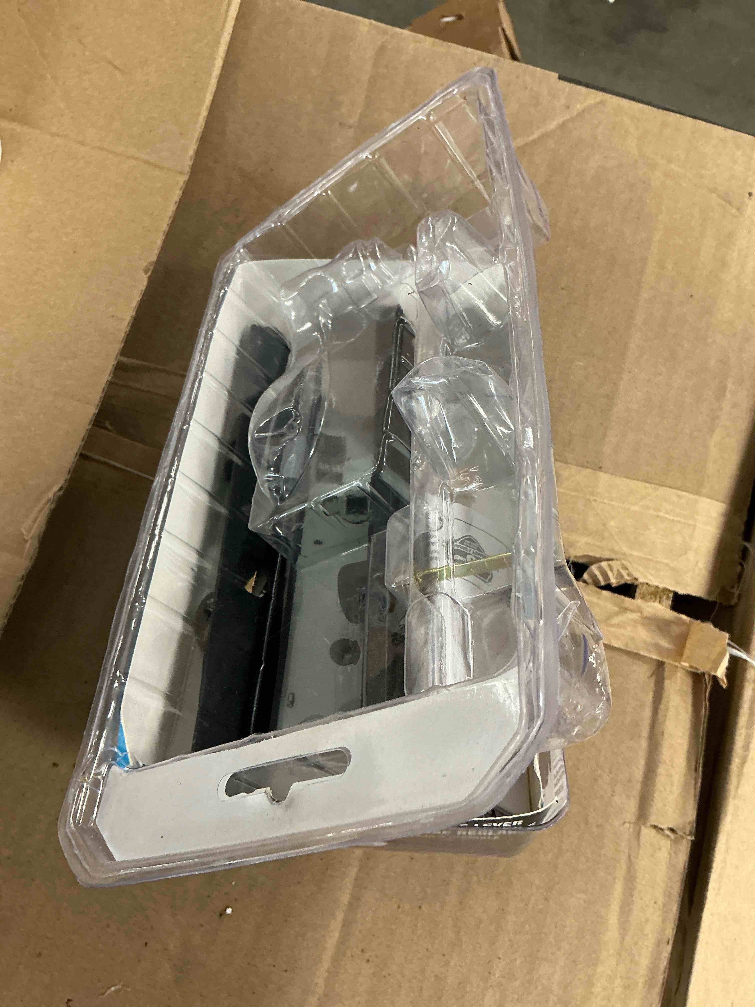 https://s3.amazonaws.com/lotting-images-prod/EmanualPiazza/BRN1308807_1777994958614.jpeg