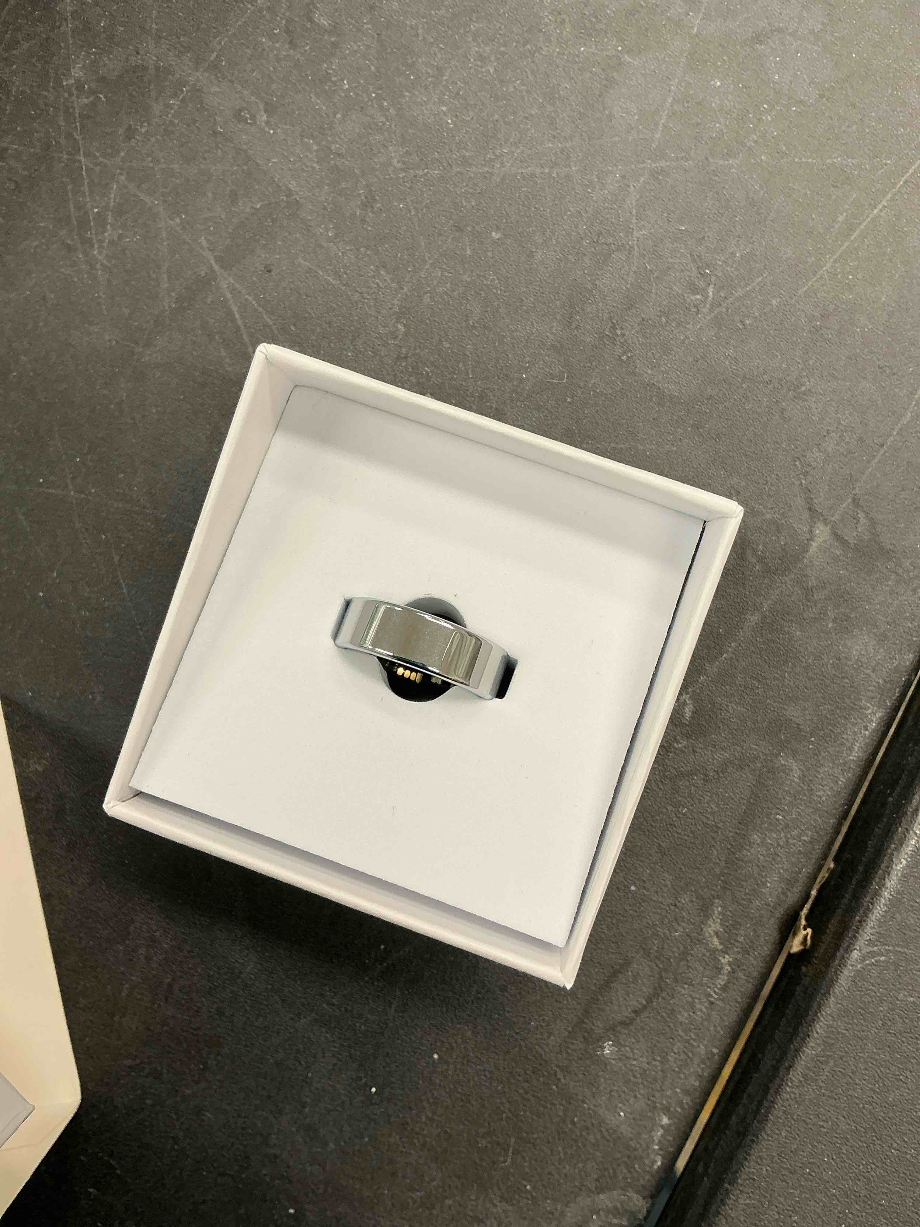 Condition photo showing Good Condition for Smart Ring for Women Men,Fitness Tracker Ring with Heart Rate, Sleep Monitoring, Blood Oxygen, Step Counting for iOS and Android, No Subscription Fee, Waterproof, Valentines Day Gifts(Silver, 11) #11 Silver