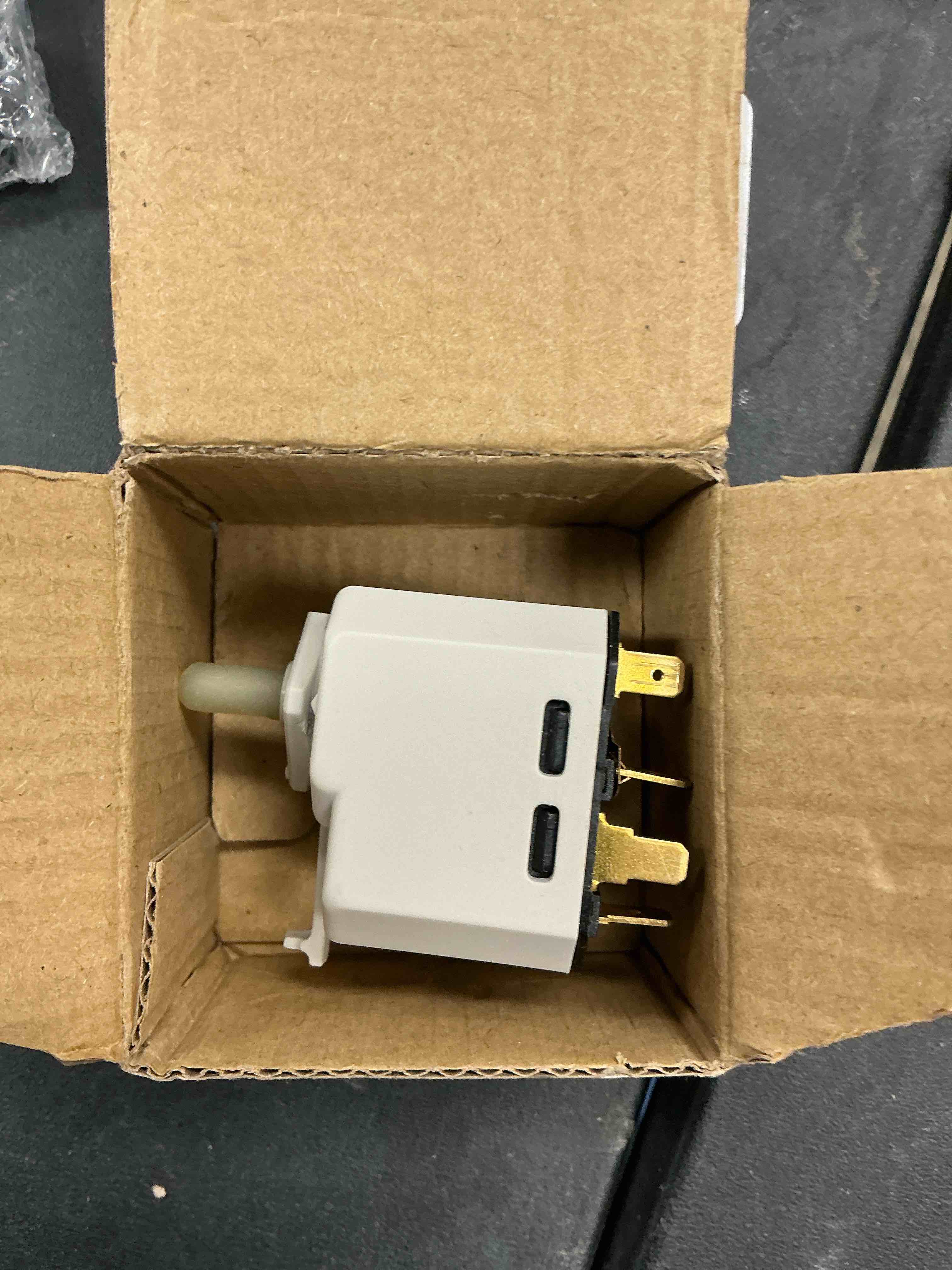 Condition photo showing New/Like New for W10117655 Dryer Push to Start Switch Compatible with YWED4815EW1 YWED4915EW1 7EWED1510YM0 7EWED1705YM0 7MMGDC410AW2 WGD4995EW0 WGD4995EW1 Replacement Part AP6015267 1448106 EAP11748542 PS11748542