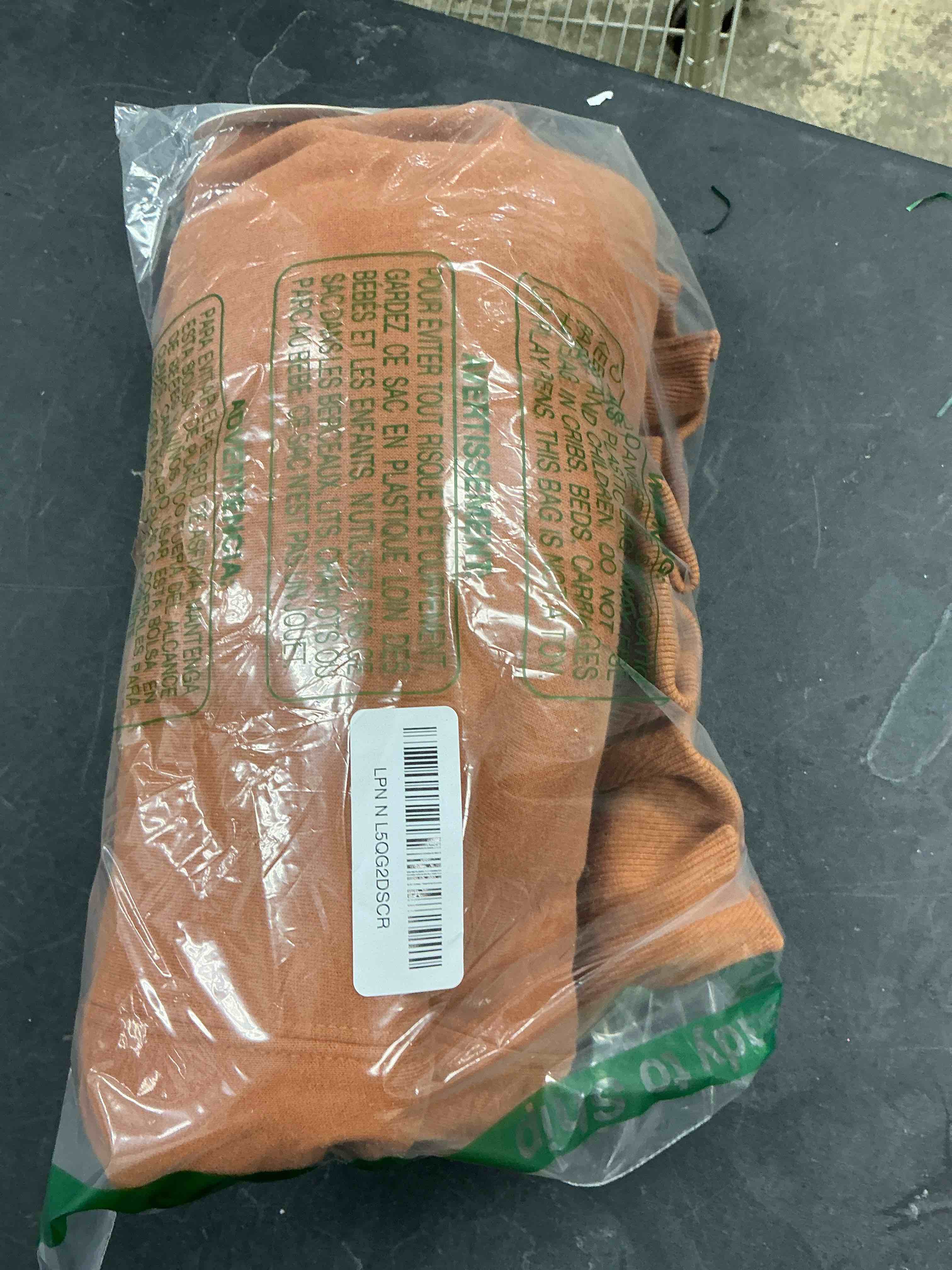 Condition photo showing As Is for ANRABESS Women Oversized Sweatshirts Thumbhole Long Sleeve Hoodies Shirts 2025 Fall Side Slit Pullover Top Teen Y2k Outfits Caramel Medium