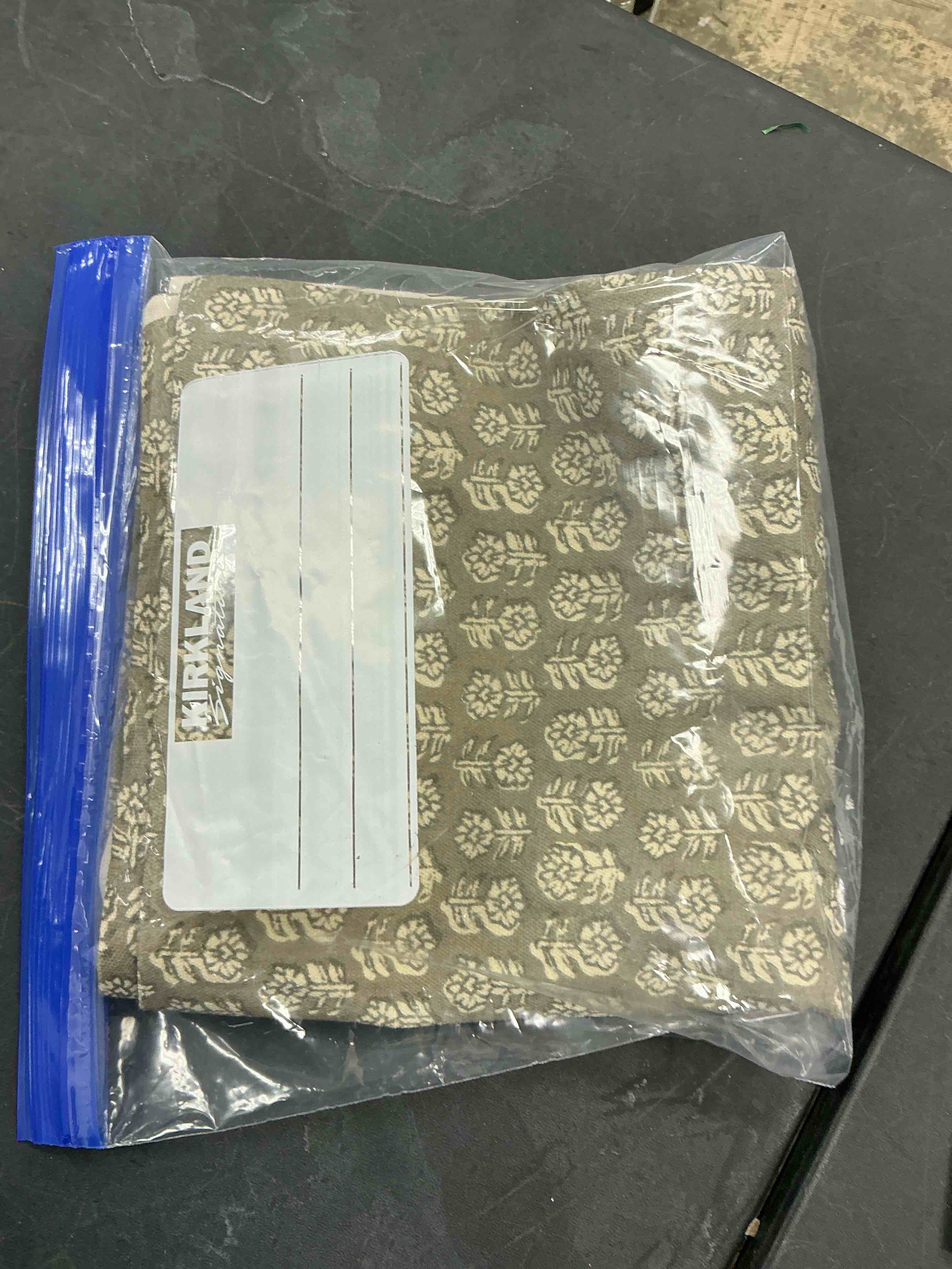 Condition photo showing Good Condition for Foindtower Set of 2 Decorative Vintage Floral Print Throw Pillow Covers Neutral Modern Farmhouse Cushion Covers Boho Home Decor for Sofa Chair Couch Bedroom Living Room,18×18 Inch,Sage Green 18" x 18" (Pack of 2) Mosstone