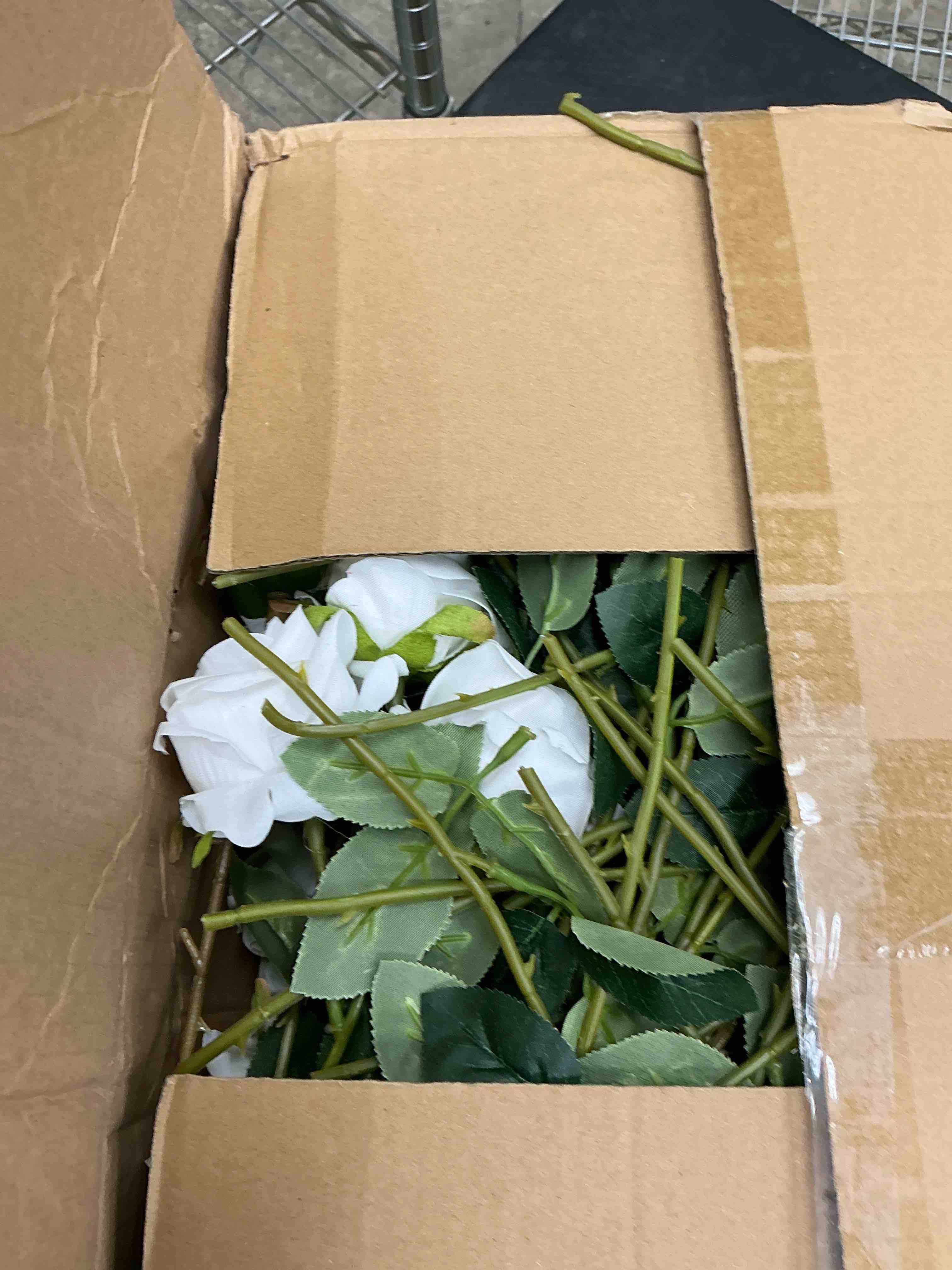 Condition photo showing New/Like New for 120 Pcs Artificial Roses Bulk Velvet Silk White Roses White Roses for Wedding Centerpieces Bridal Bouquet Mohter's Day Home Decor (120, White) White 120
