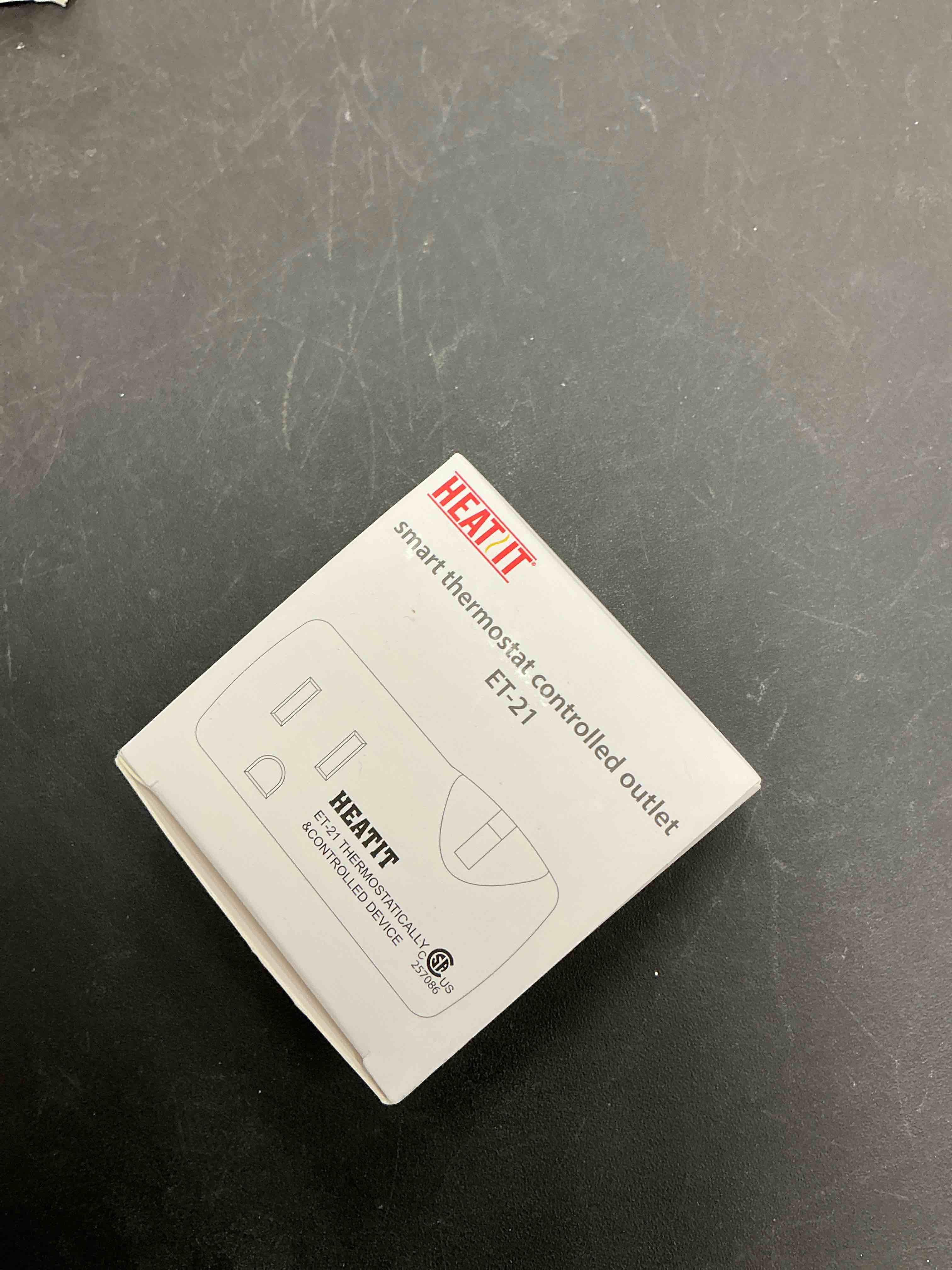 Condition photo showing New/Like New for HEATIT ET-21 Freeze Thermostatically Controlled Outlet On at 38F /Off at 50F