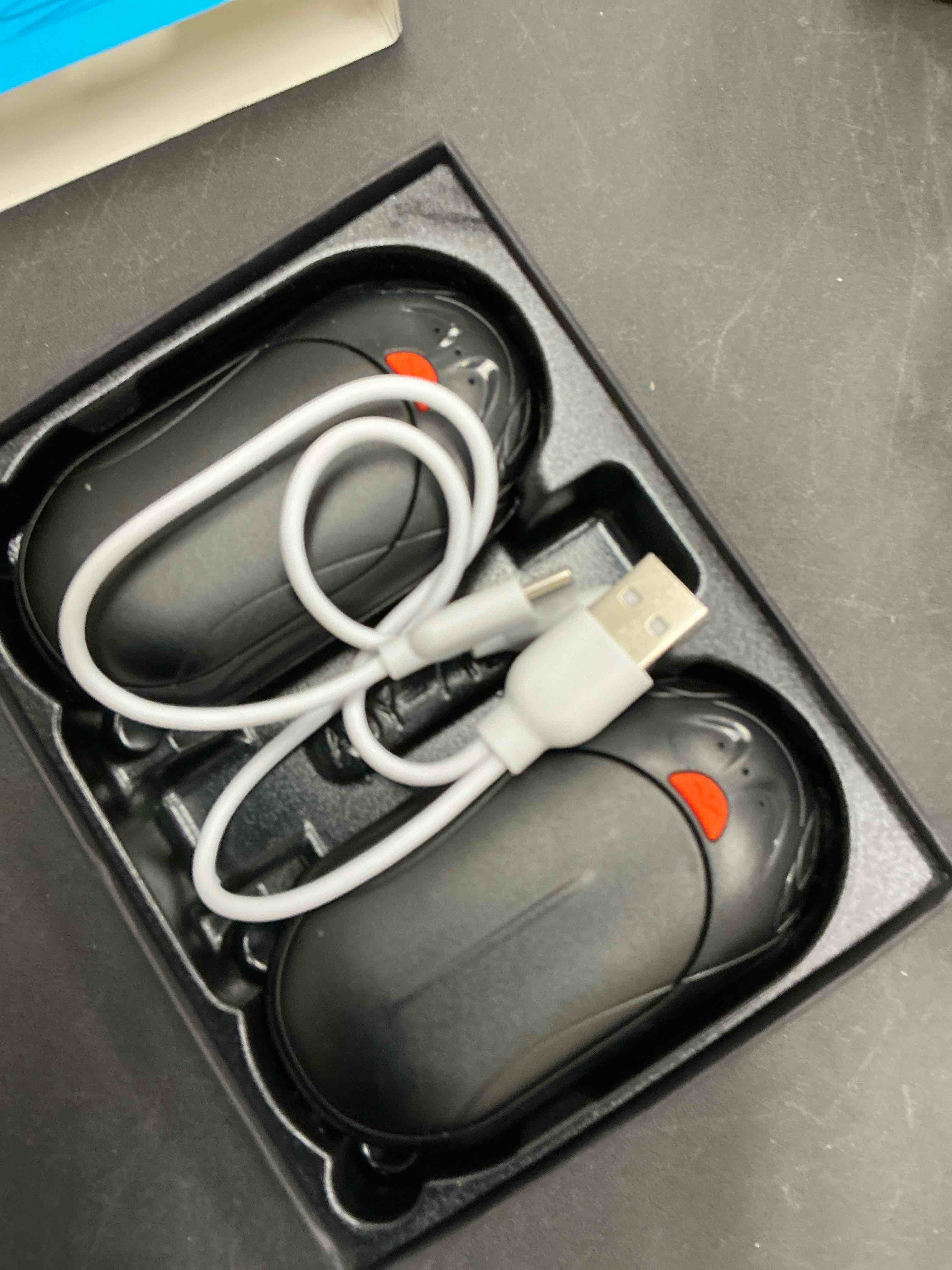 Condition photo showing New/Like New for AI Hand Warmers Rechargeable 2 Pack, AI Smart Chips Electric Hand Warmers, 20Hrs Long Safe Heat, Portable Pocket Heater, Gifts for Christmas, Outdoor, Hunting, Golf, Camping Accessories Black