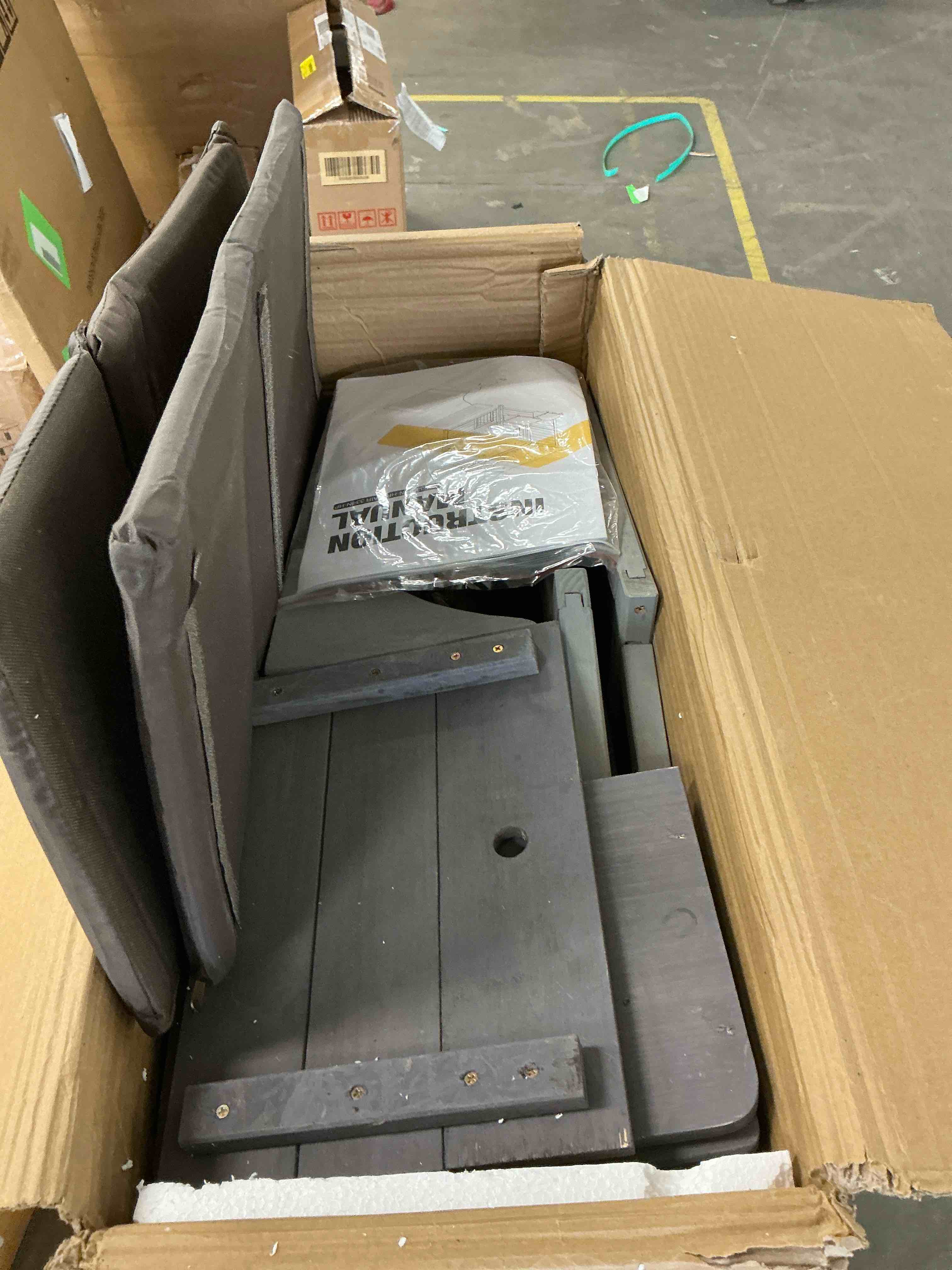 Condition photo showing Good Condition for Aivituvin Heated Outdoor Cat House for Outside Insulated Feral Cat Shelter Weatherproof with Heated and Insulated Liner 2 Story
