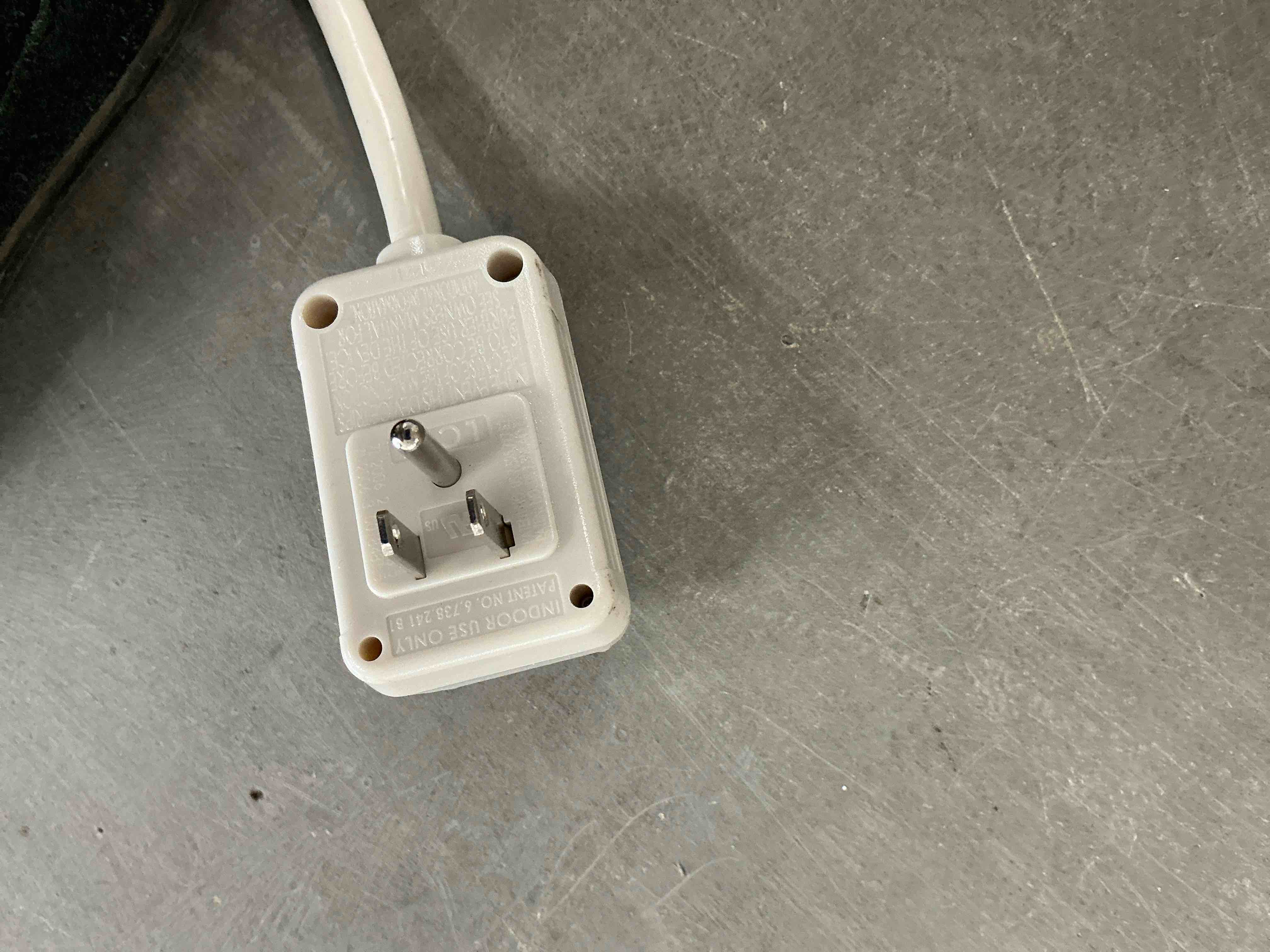 Condition photo showing Good Condition for TCL 5 000 BTU Mechanical Window Air Conditioner  White  W5WM-3