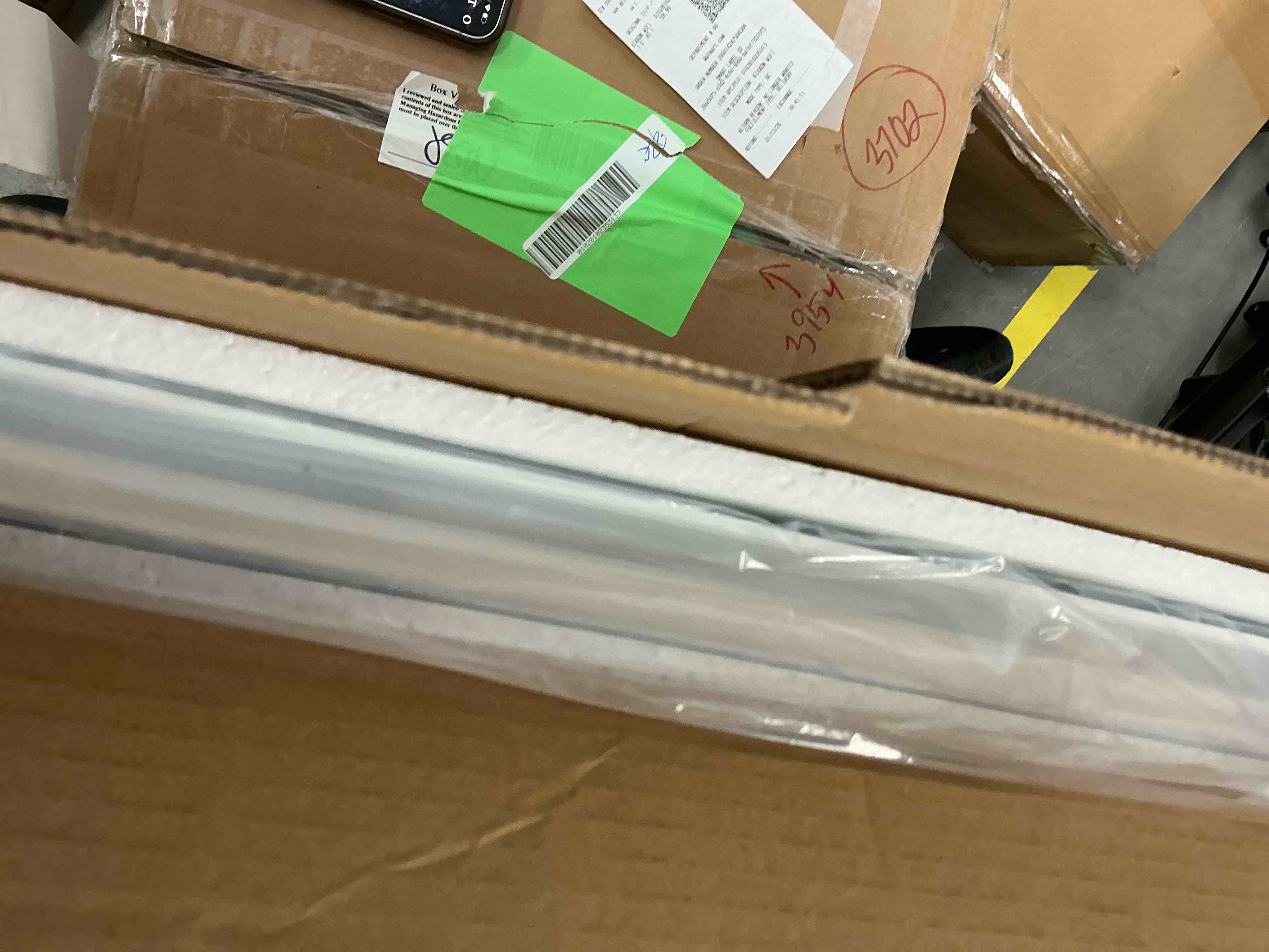 Condition photo showing New/Like New for EDX 24 X32  Anti-fog LED Bathroom Mirror with Dual Light Source and Three Lighting Modes  White