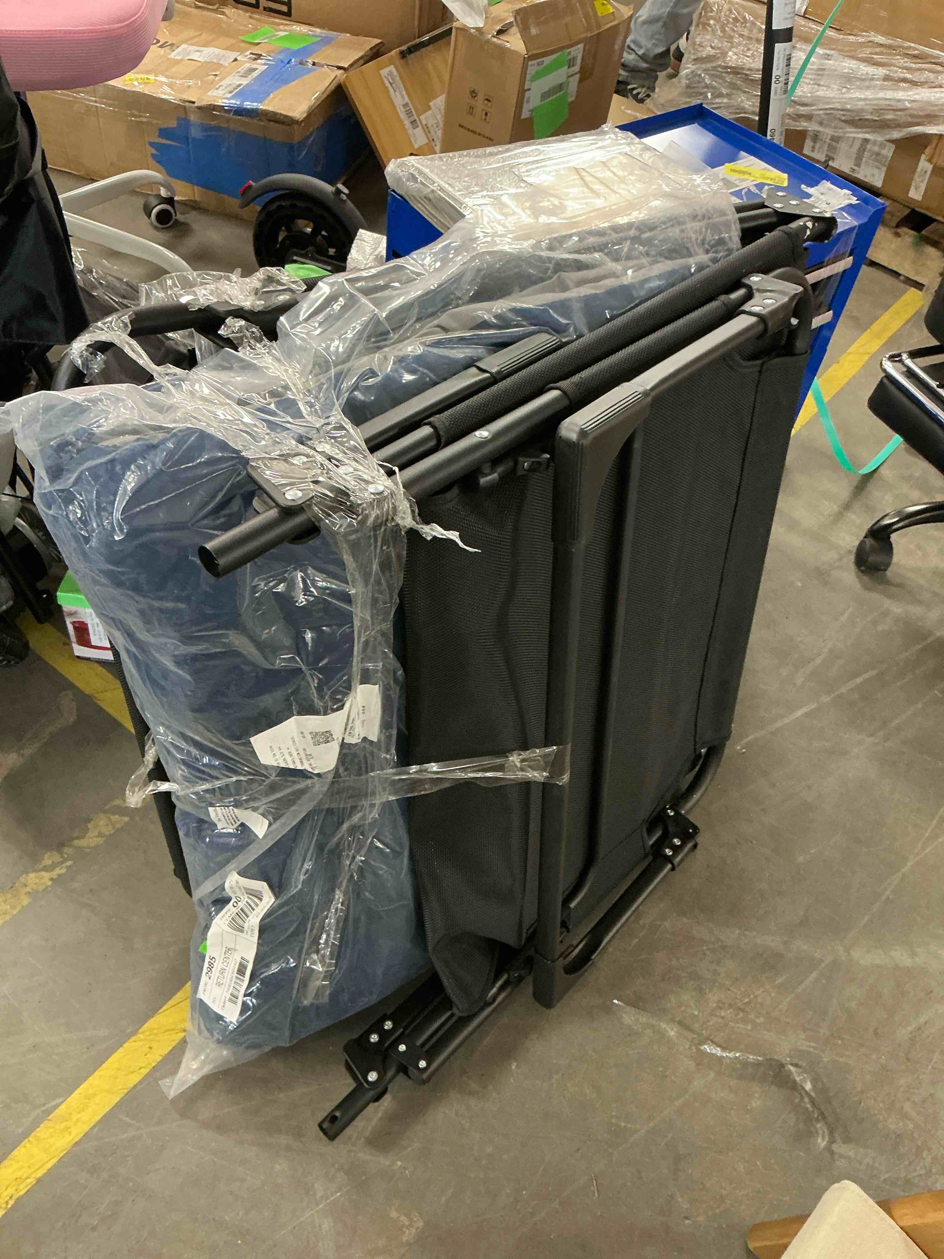 Condition photo showing Good Condition for GVDV Portable Folding Camping Cot with Mattress, 29" Wide Multi-Position Folding Chaise Lounge Chair, Oversized Folding Bed Sleep Cot for Outdoor, Home, Office