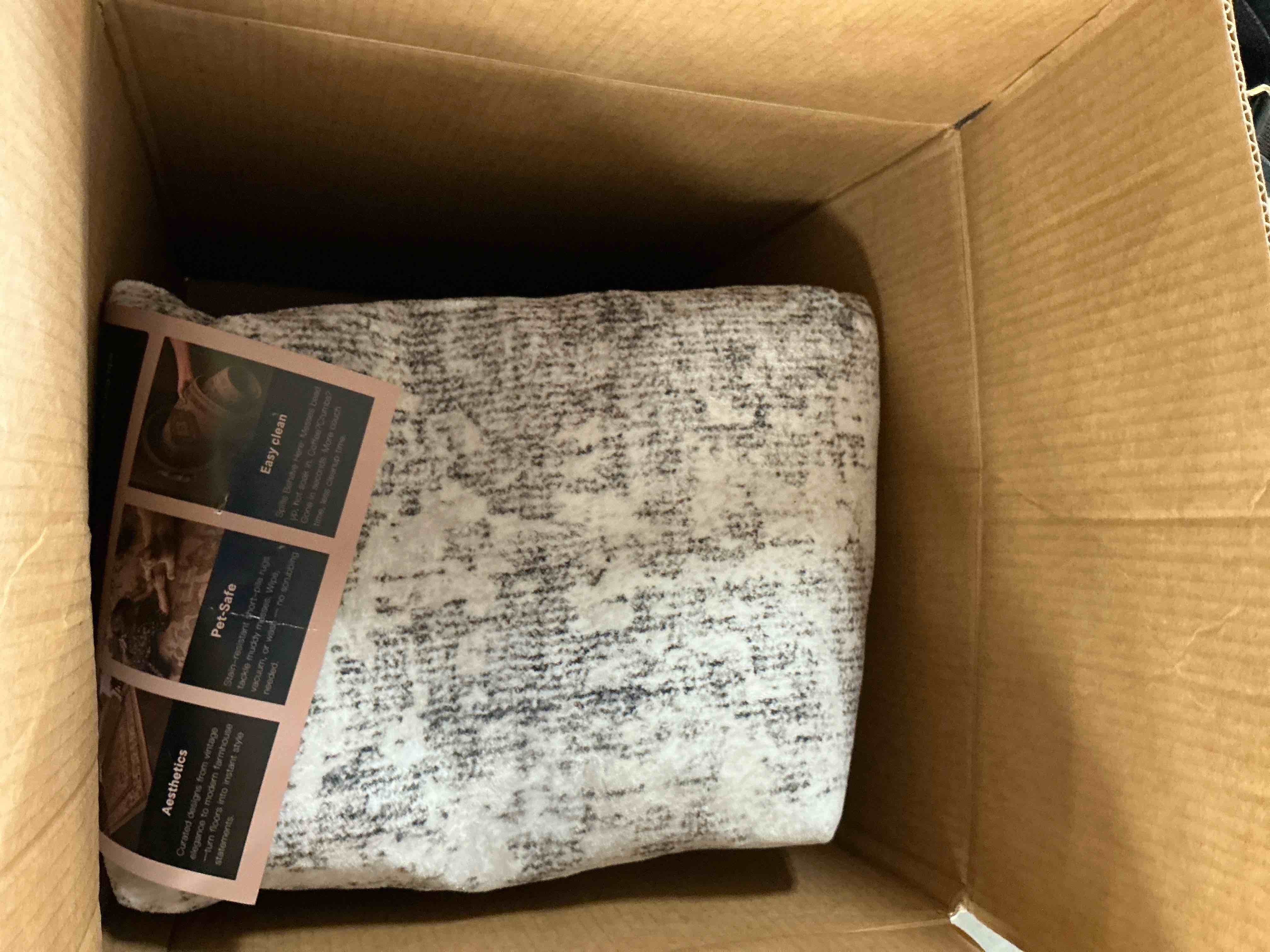 Condition photo showing Good Condition for BERTHMEER 10 x 12 Large Abstract Area Rugs Contemporary Modern Rugs for Living Room Bedroom Office Dining Room Non Slip Washable Neutral Indoor Rugs Gray