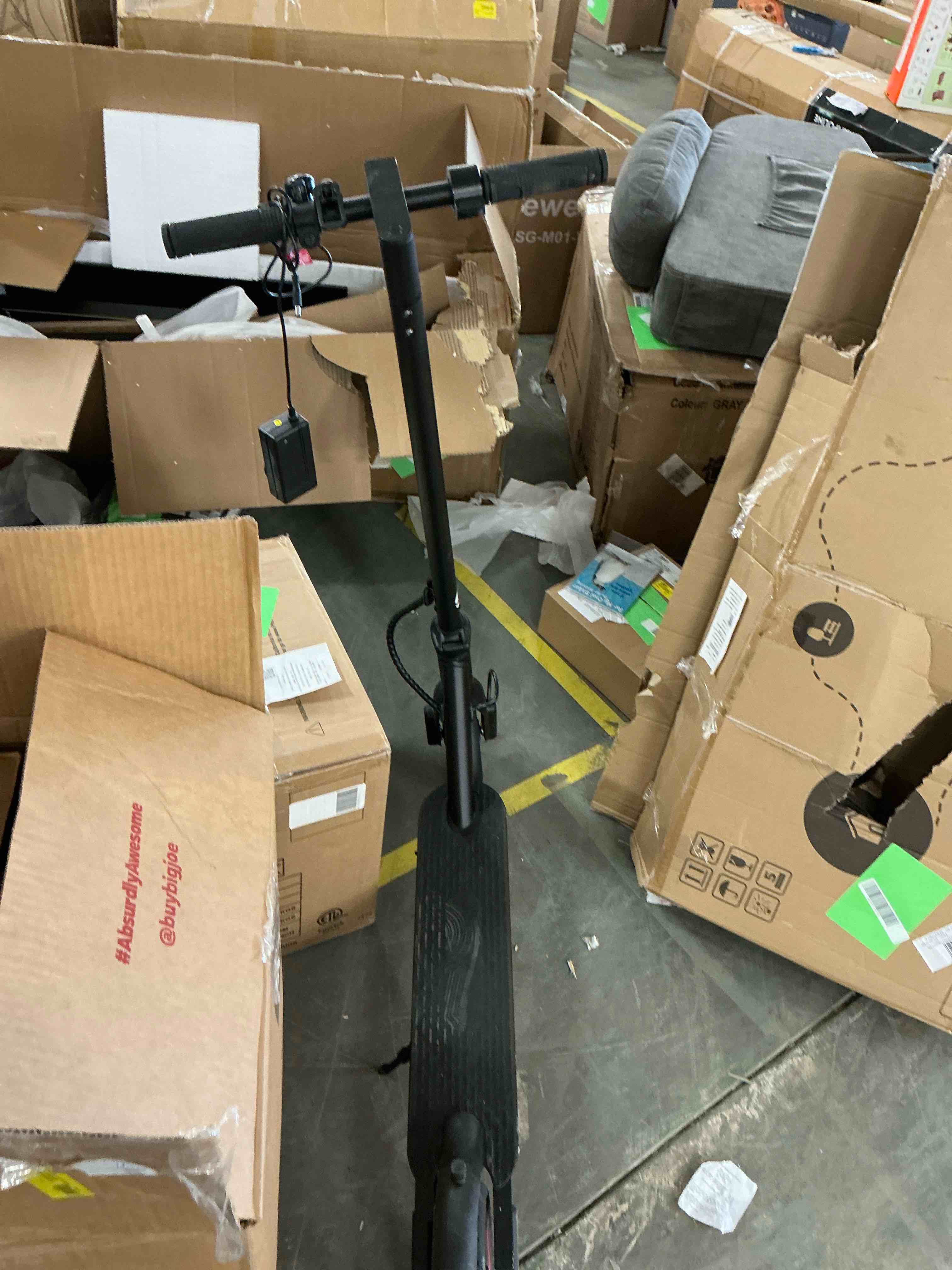 Condition photo showing Good Condition for LiteFive LF3 Electric Scooter for Adults, 350W Motor, Max 18Mph & 21Miles, Commuting Foldable Escooter
