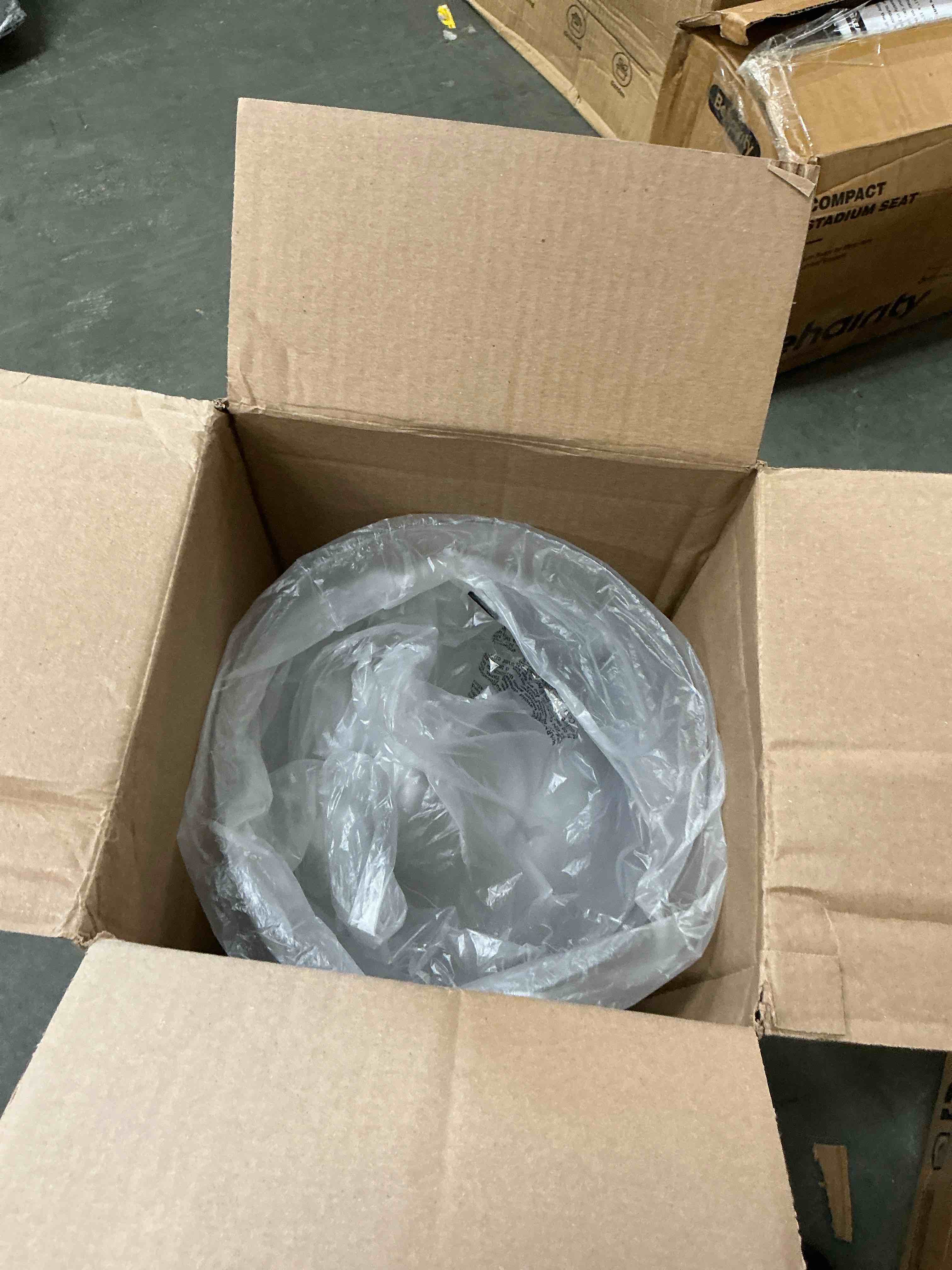 https://s3.amazonaws.com/lotting-images-prod/EmanualPiazza/BRN3700002_1753885231043.jpeg
