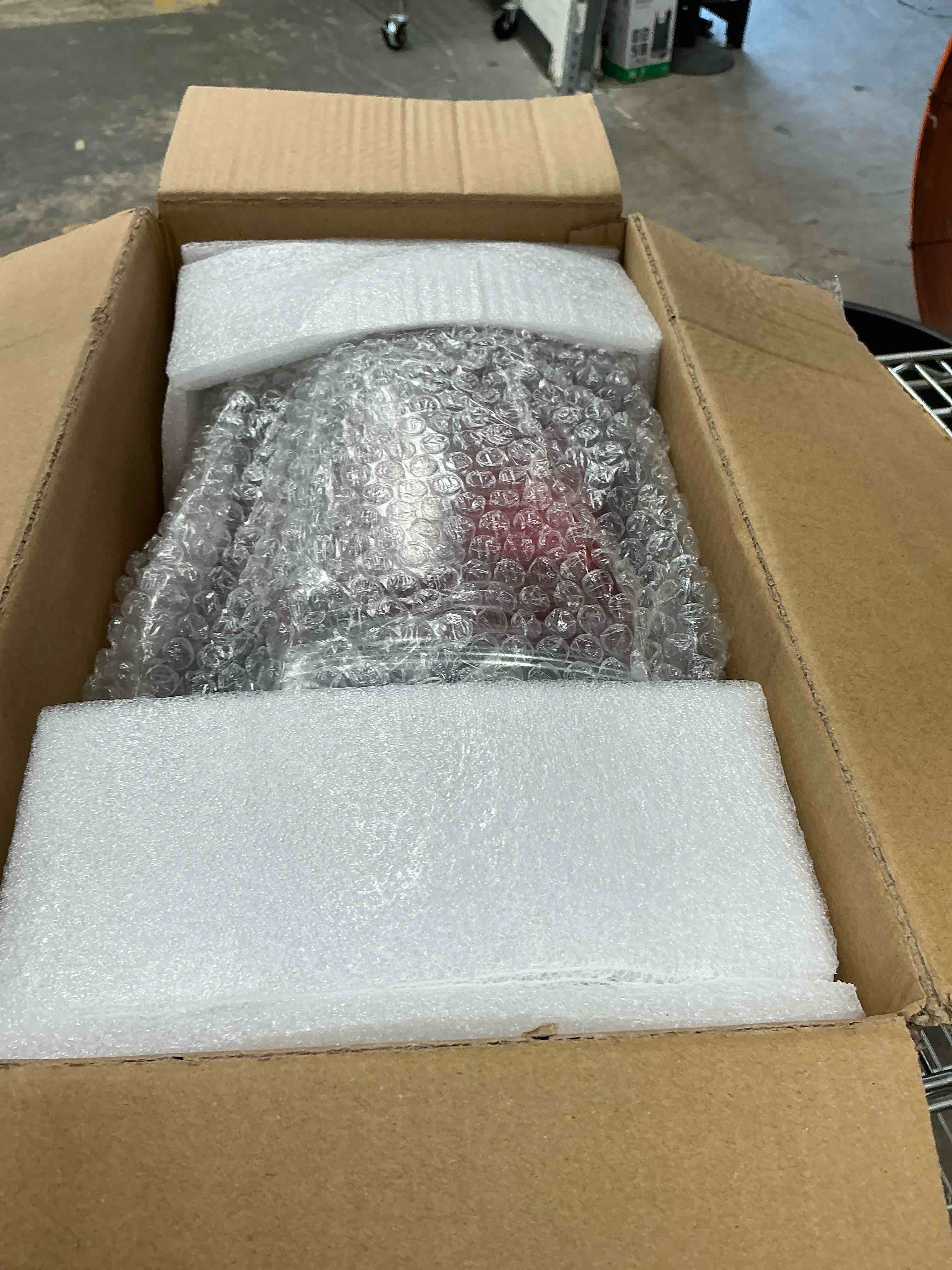 https://s3.amazonaws.com/lotting-images-prod/EmanualPiazza/BRN3700085_1753992073836.jpeg